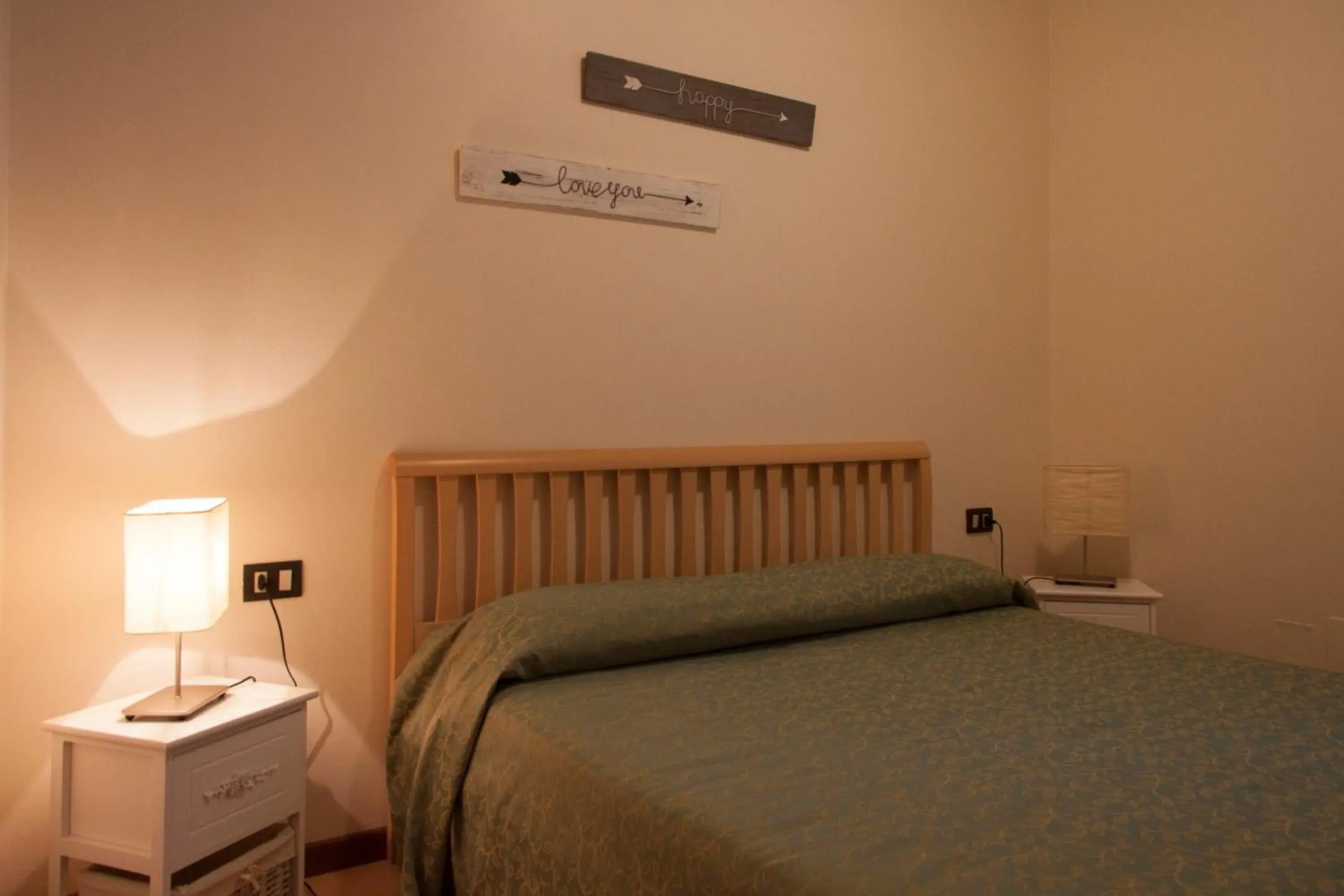 One-Bedroom Apartment with Terrace in Lauri & Faggi One-Bedroom Apartment with Terrace in Lauri & Faggi