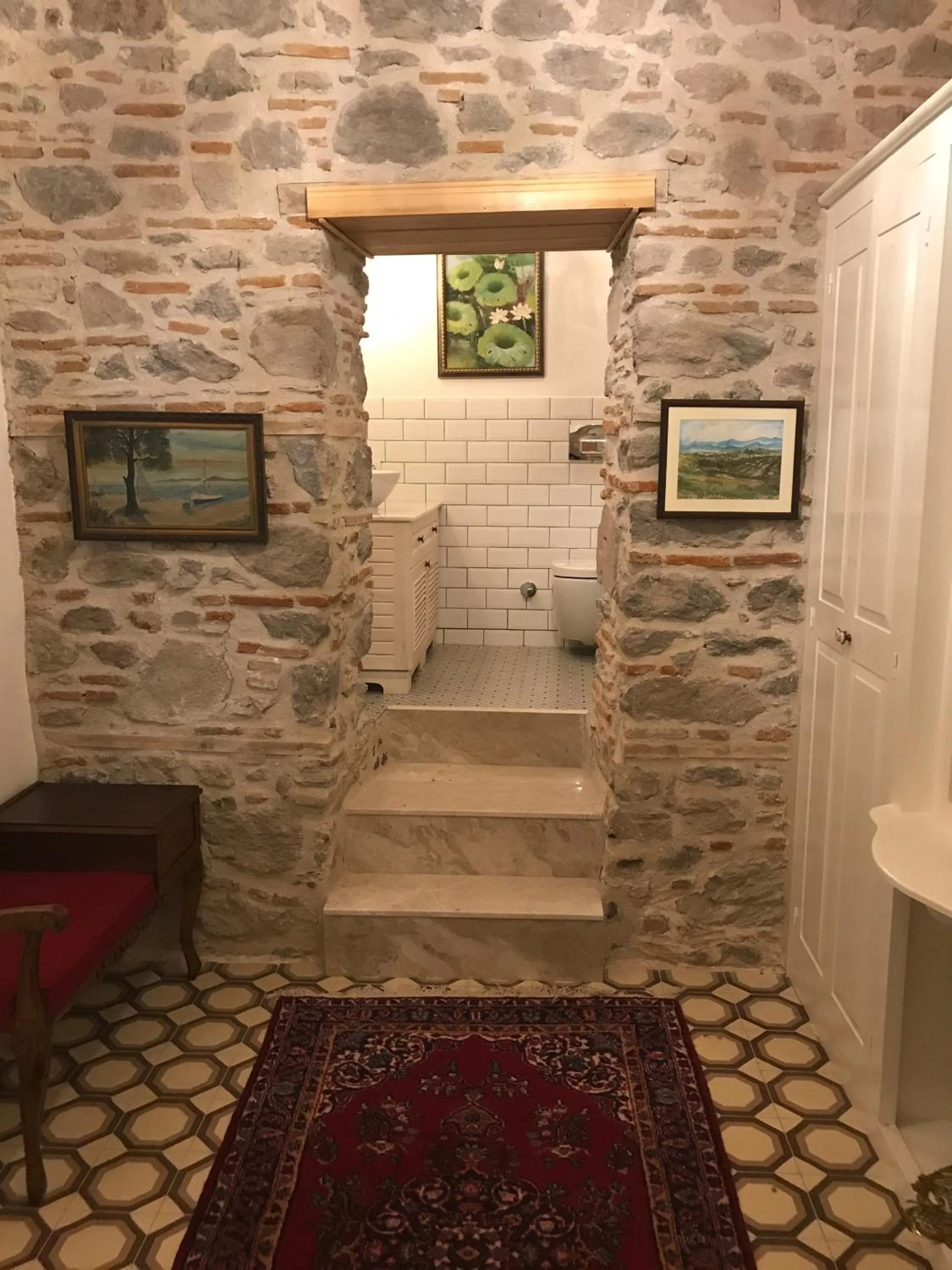 Decorative detail in Dutlu Konak