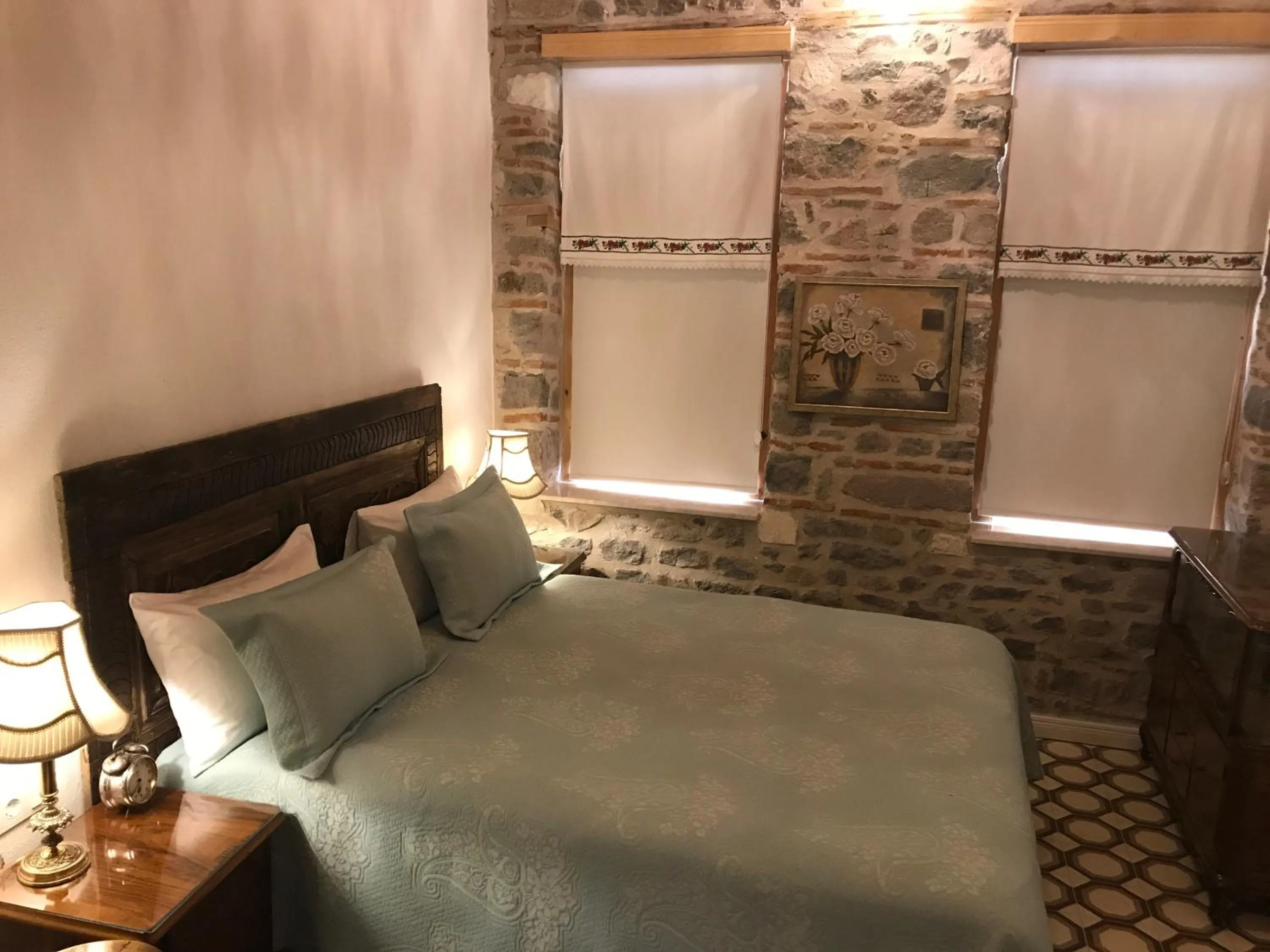 Decorative detail, Bed in Dutlu Konak