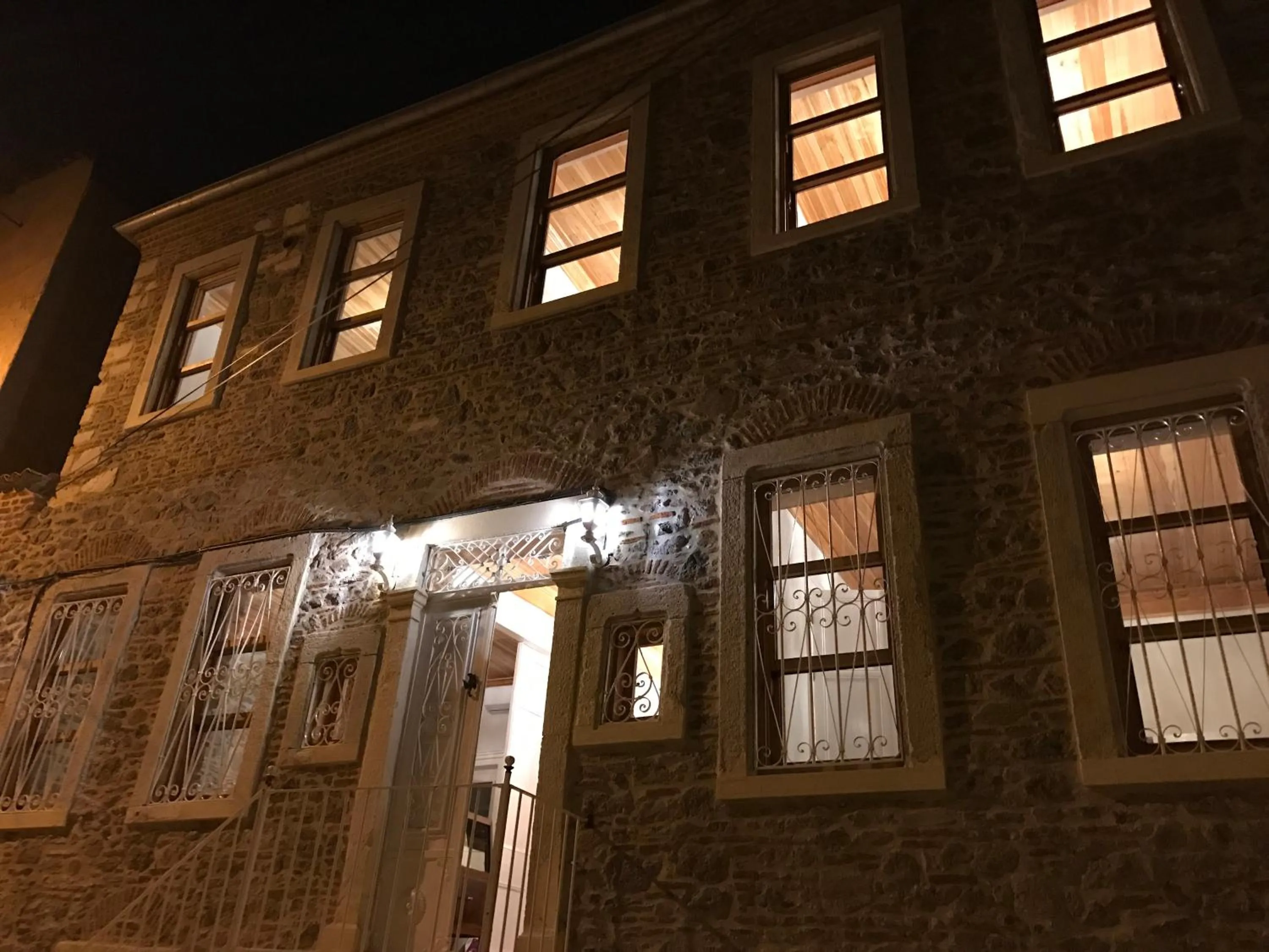 Facade/entrance in Dutlu Konak