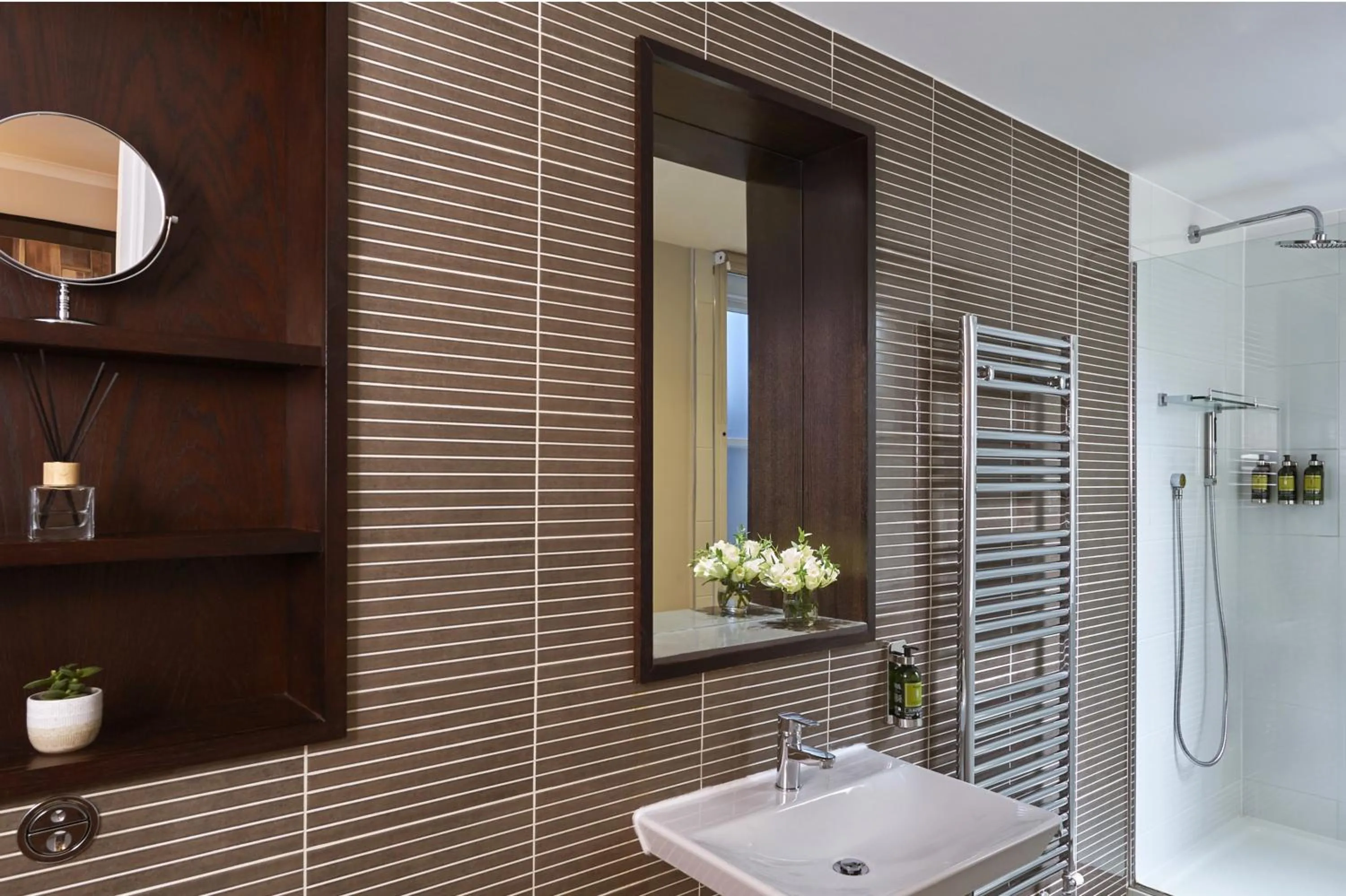 Bathroom in Fraser Suites Queens Gate