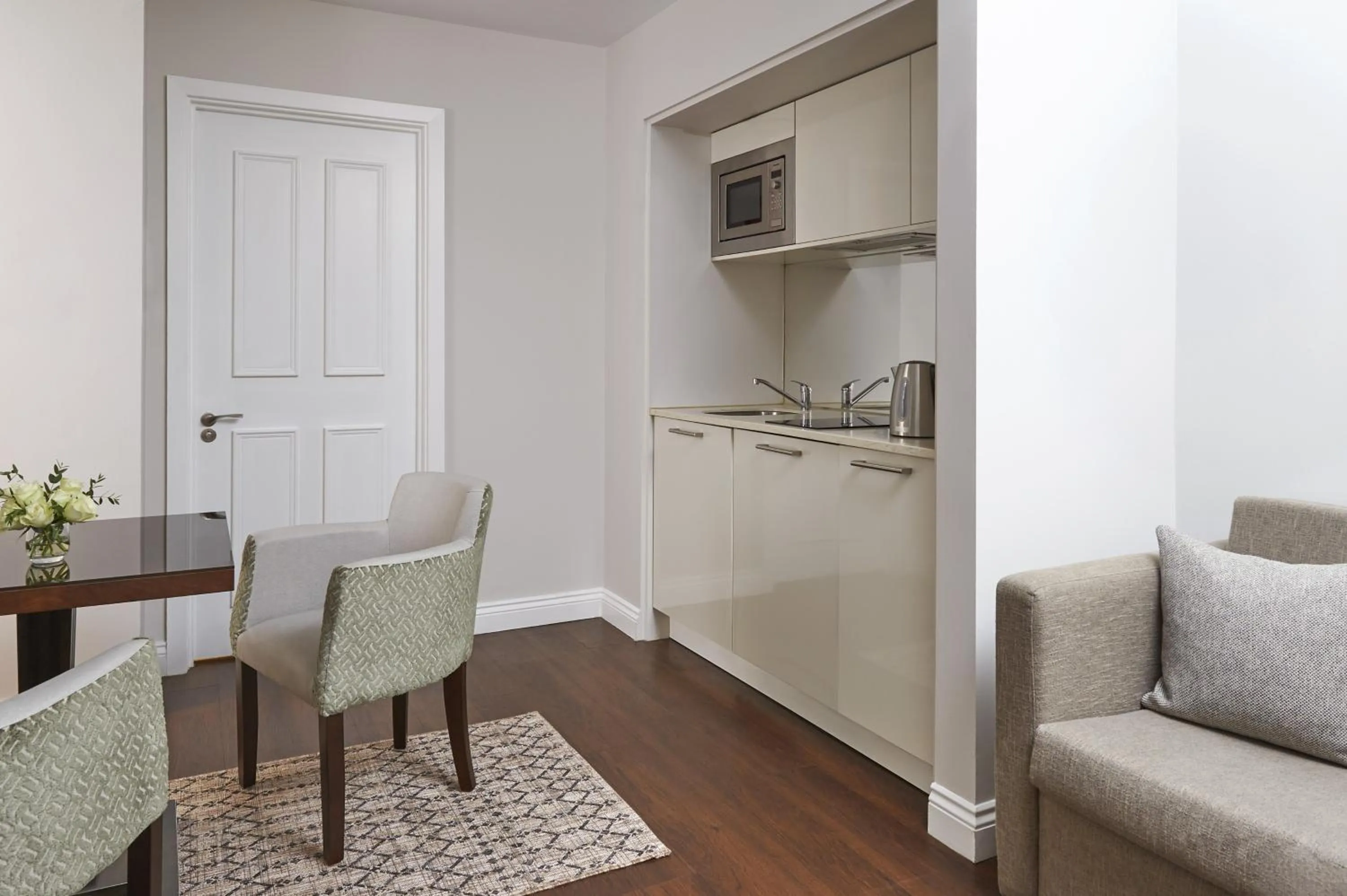 Kitchen or kitchenette in Fraser Suites Queens Gate