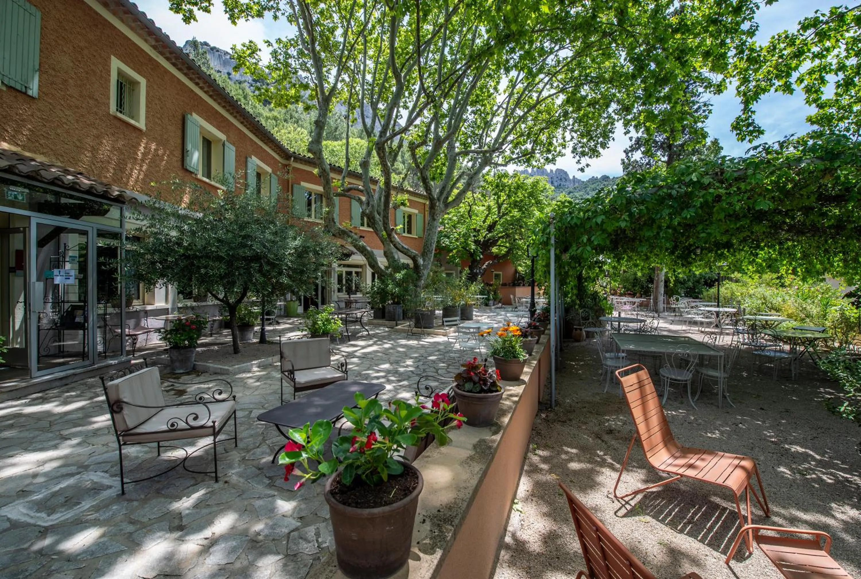 Patio in Les Florets