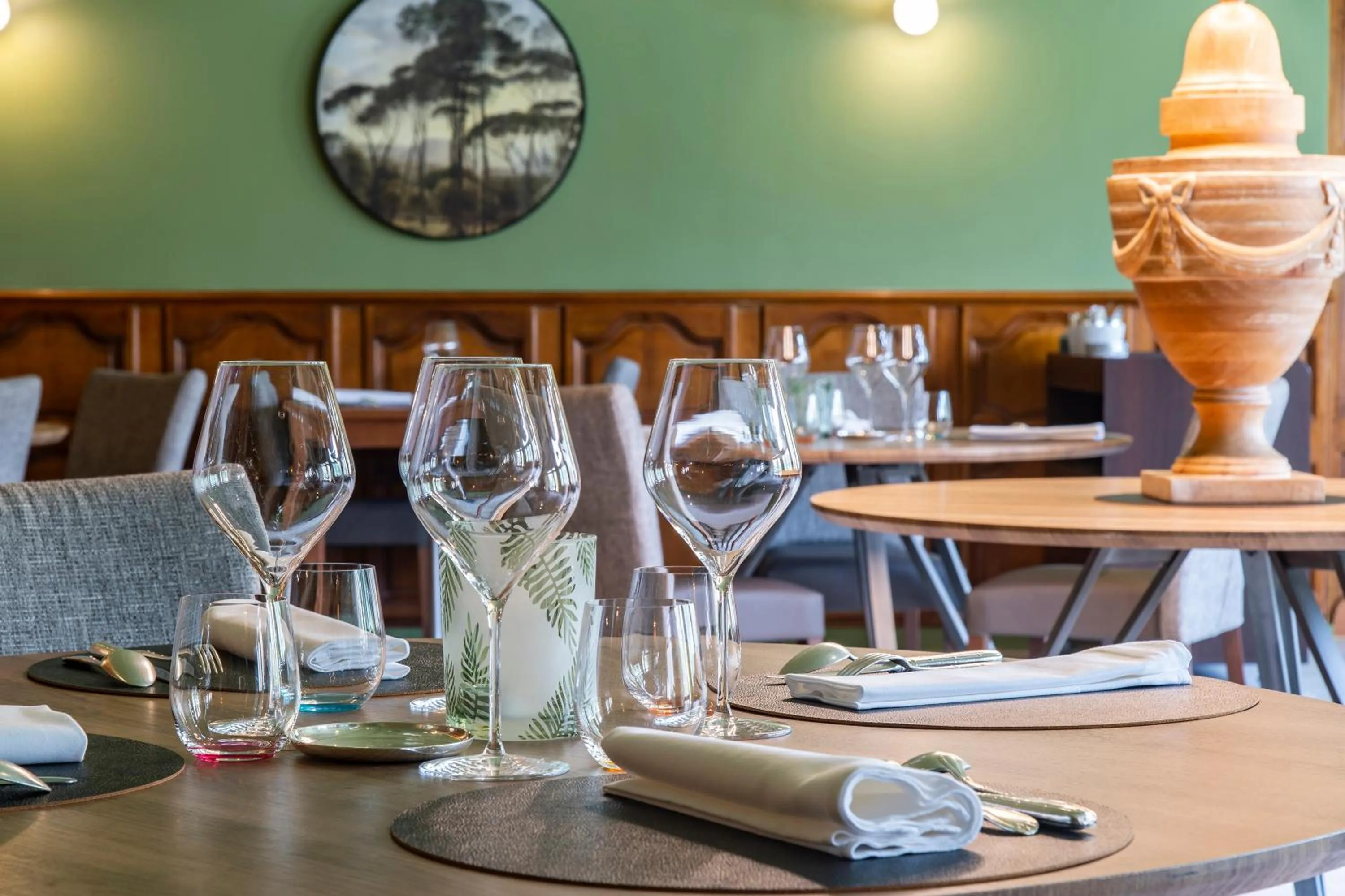 Restaurant/places to eat in Les Florets