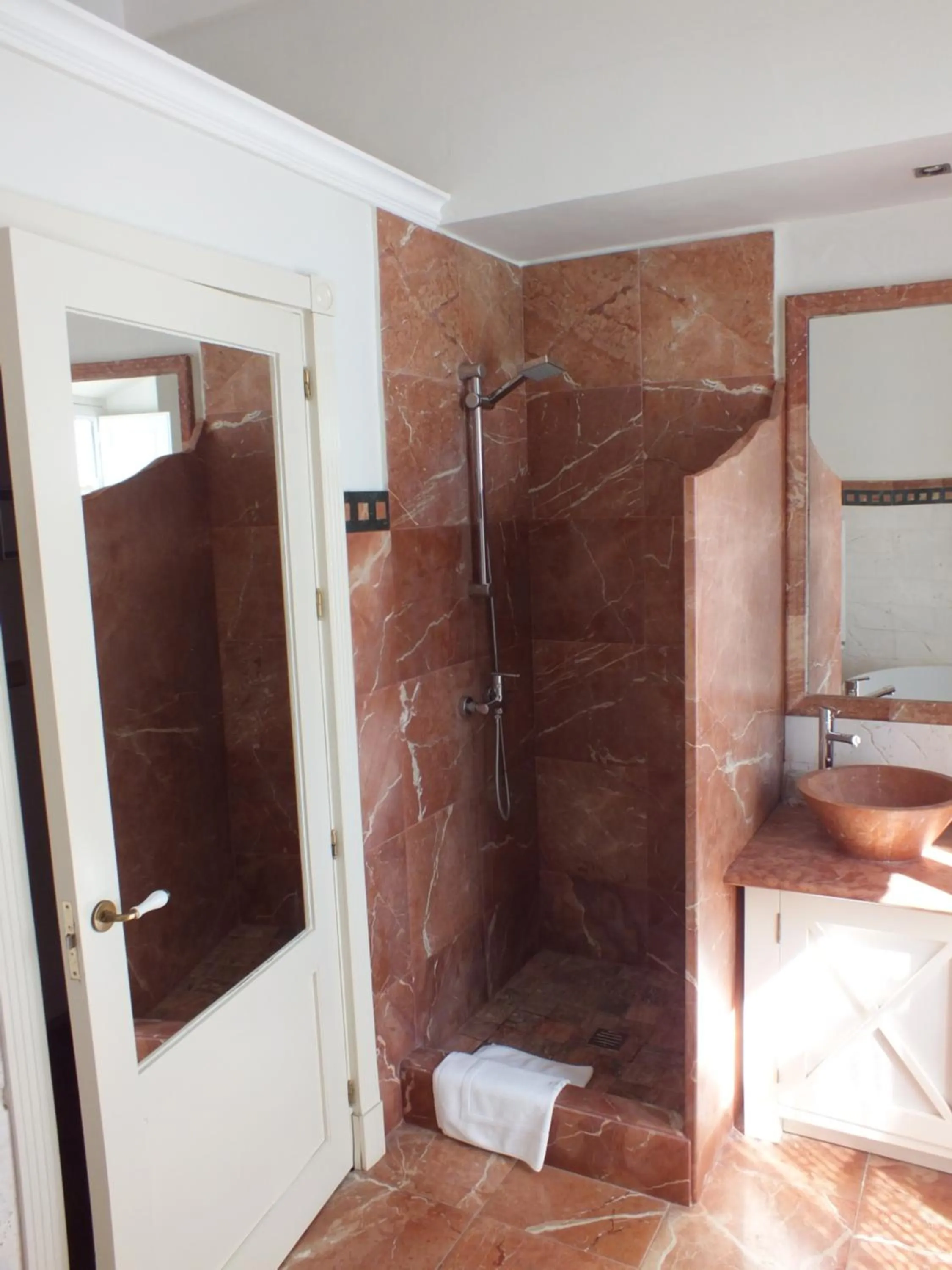 Bathroom in Casa Palacio VillaZambra