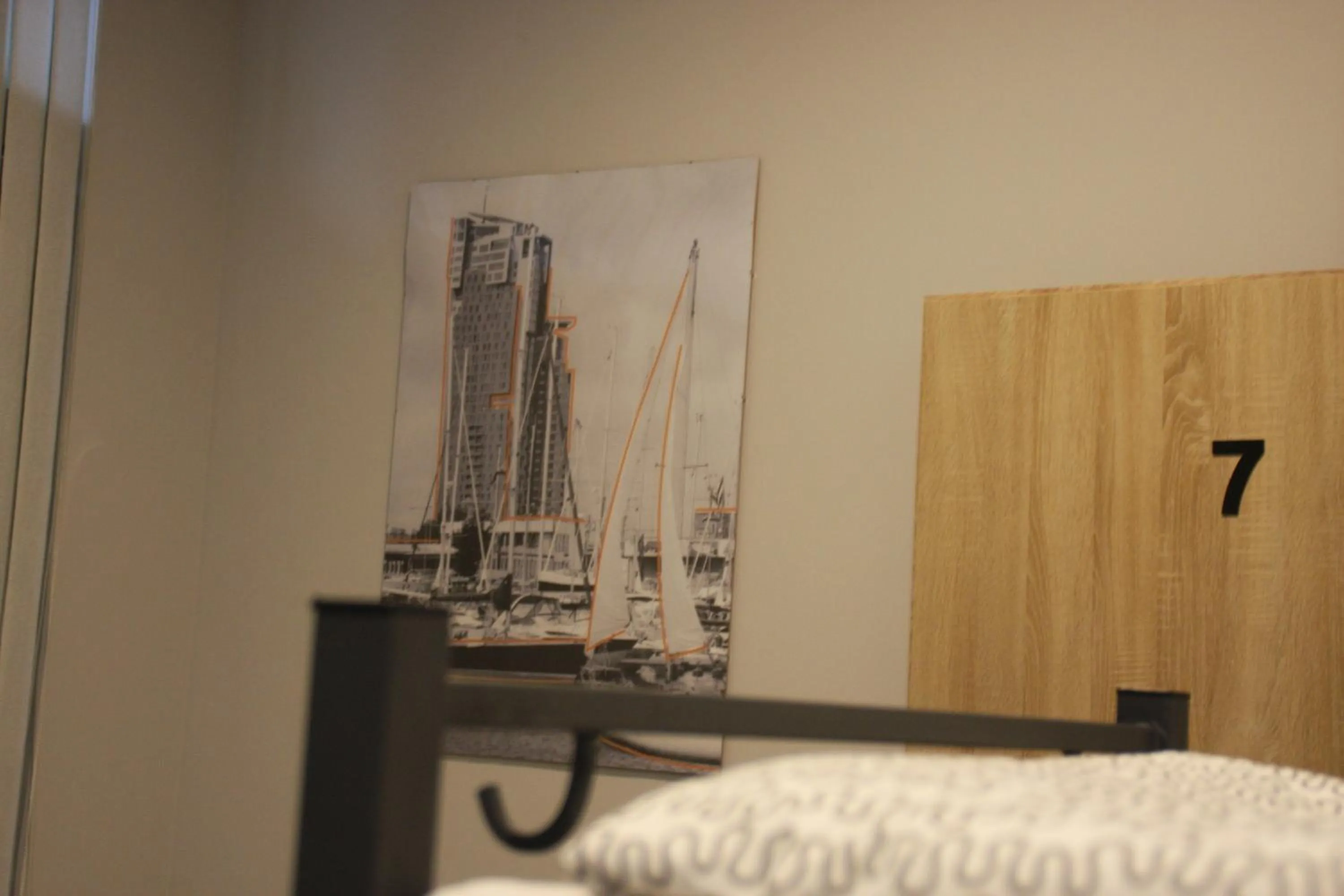 Decorative detail, Bed in Hostel City Center Gdynia