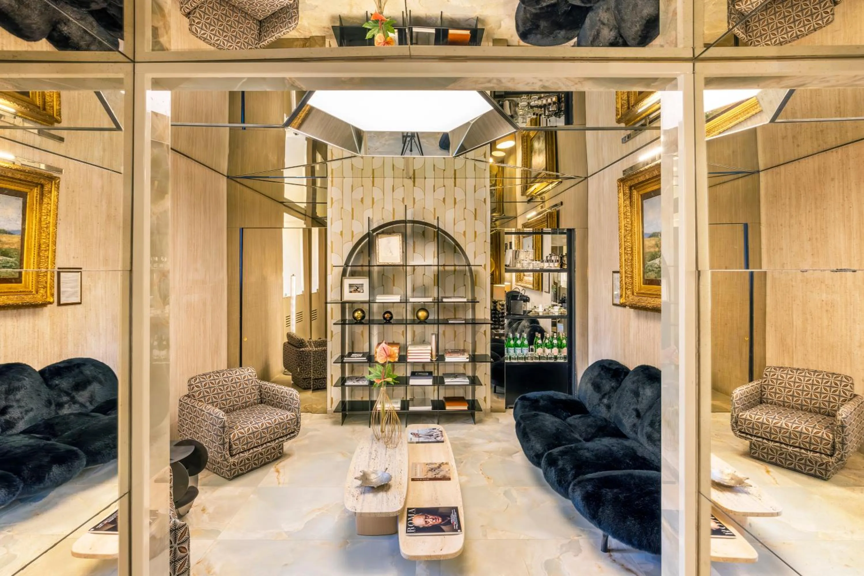 Lobby or reception in Hotel Palazzo Manfredi – Small Luxury Hotels of the World