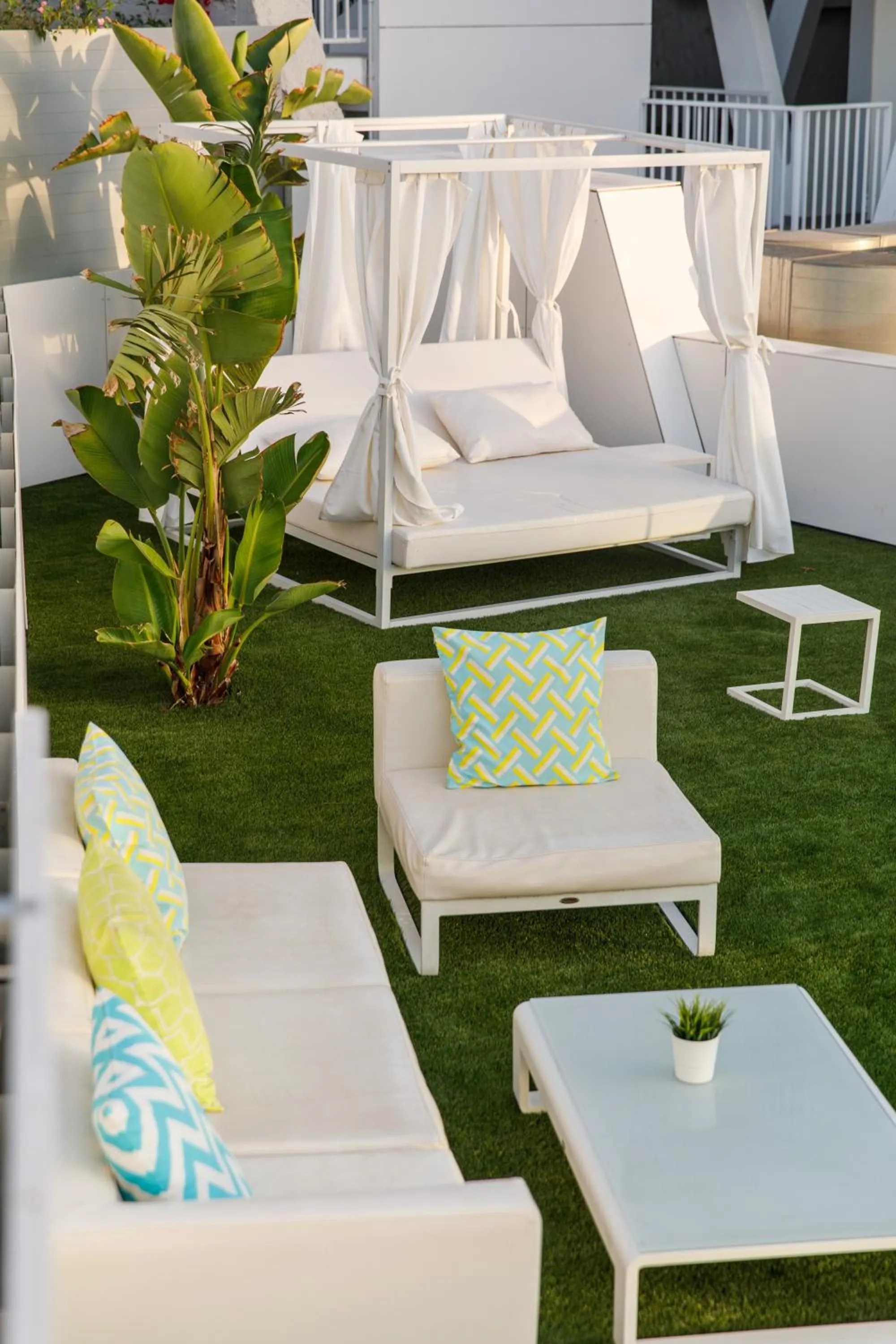 Santa Monica Suites Hotel