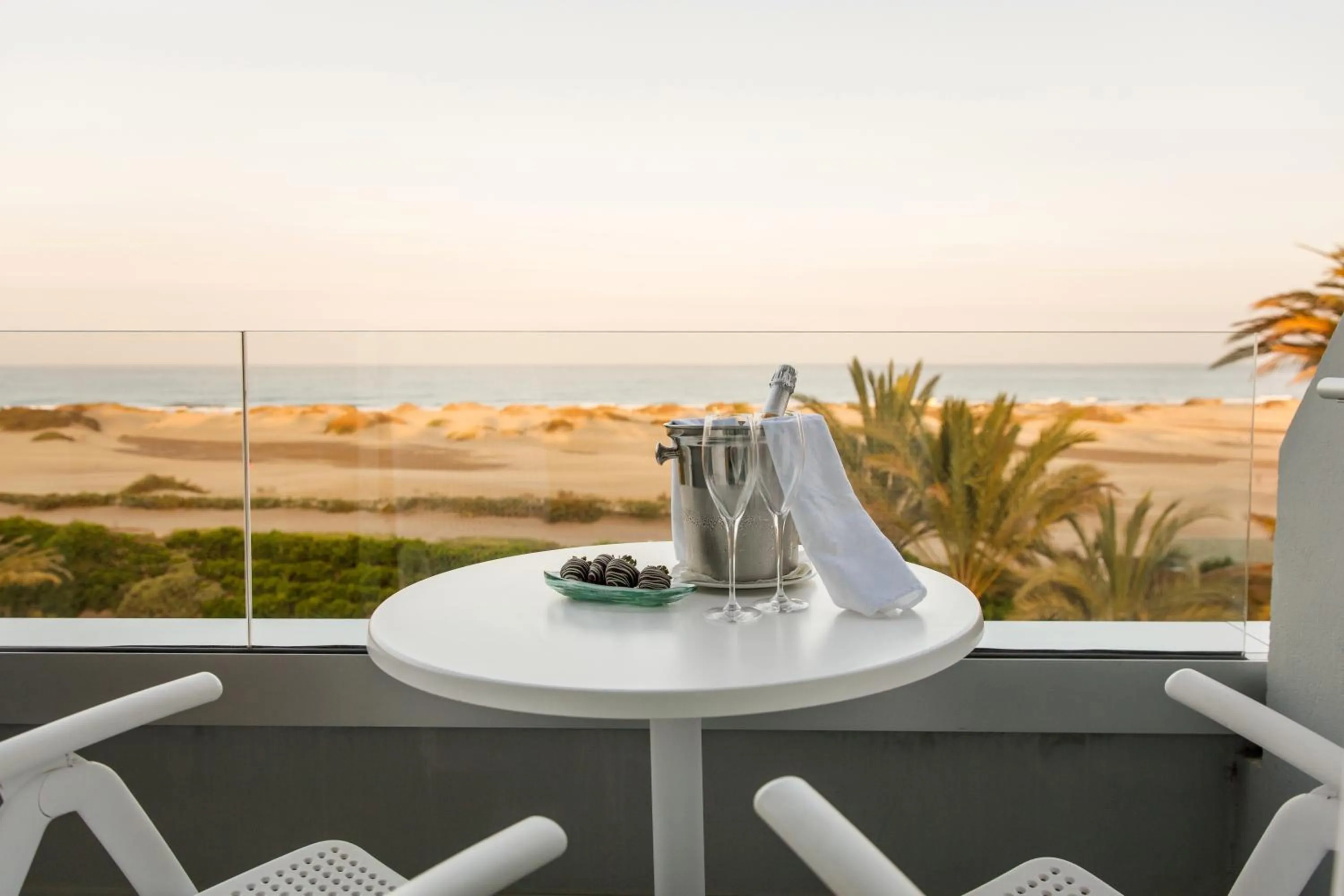 Santa Monica Suites Hotel