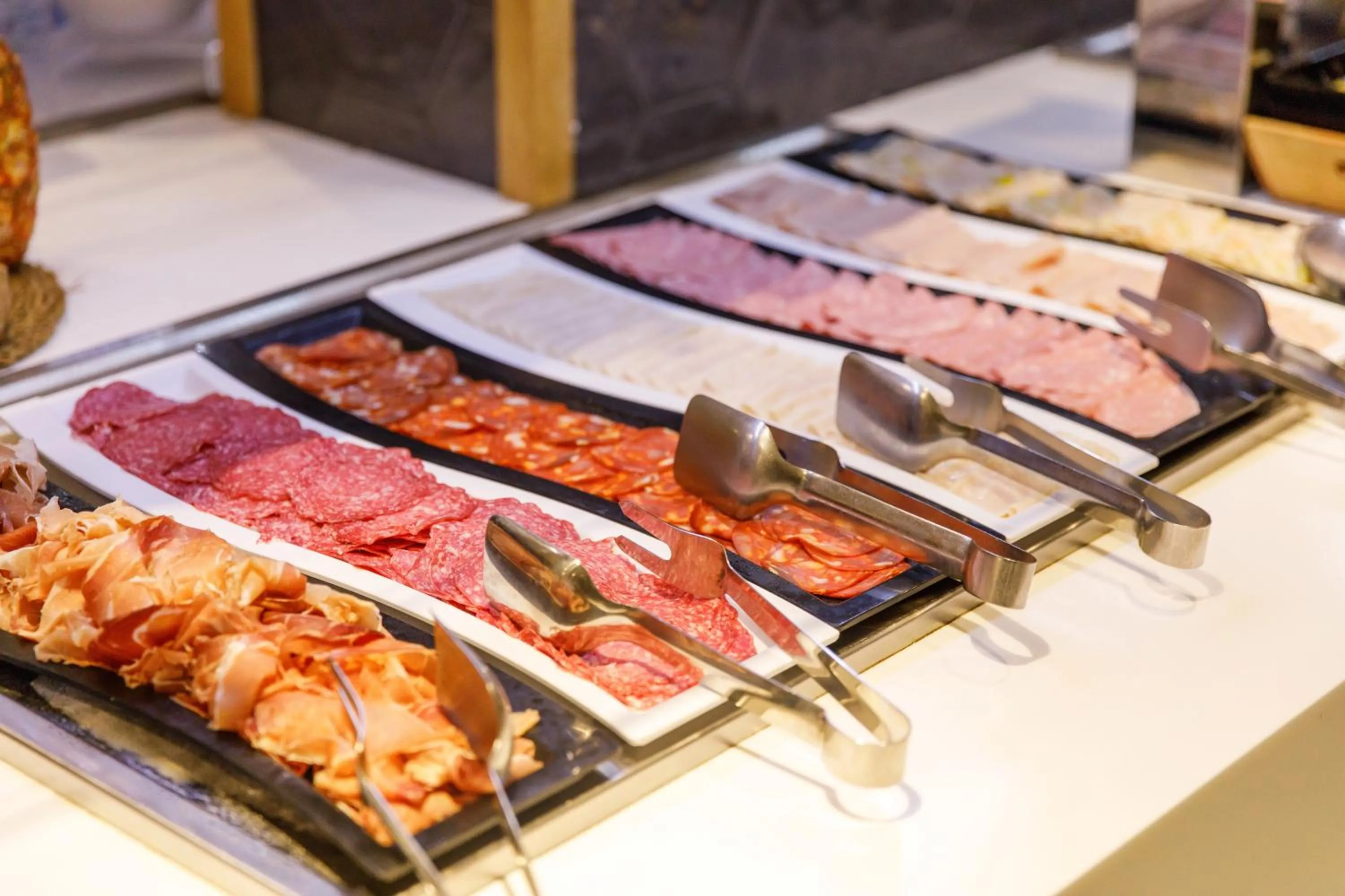 Dinner in Santa Monica Suites Hotel