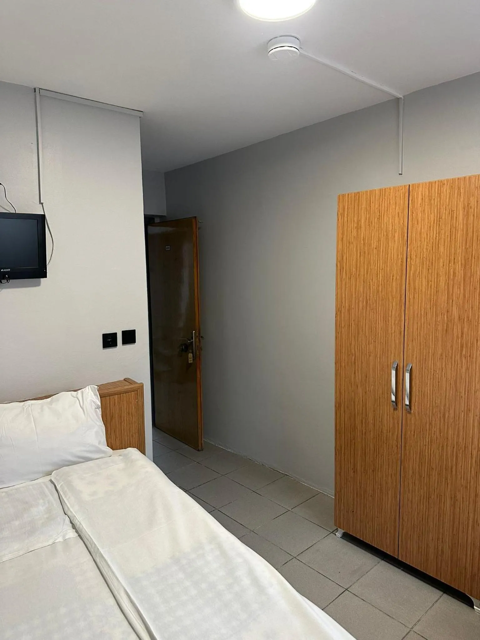 TV and multimedia, Bed in Hotel Semih