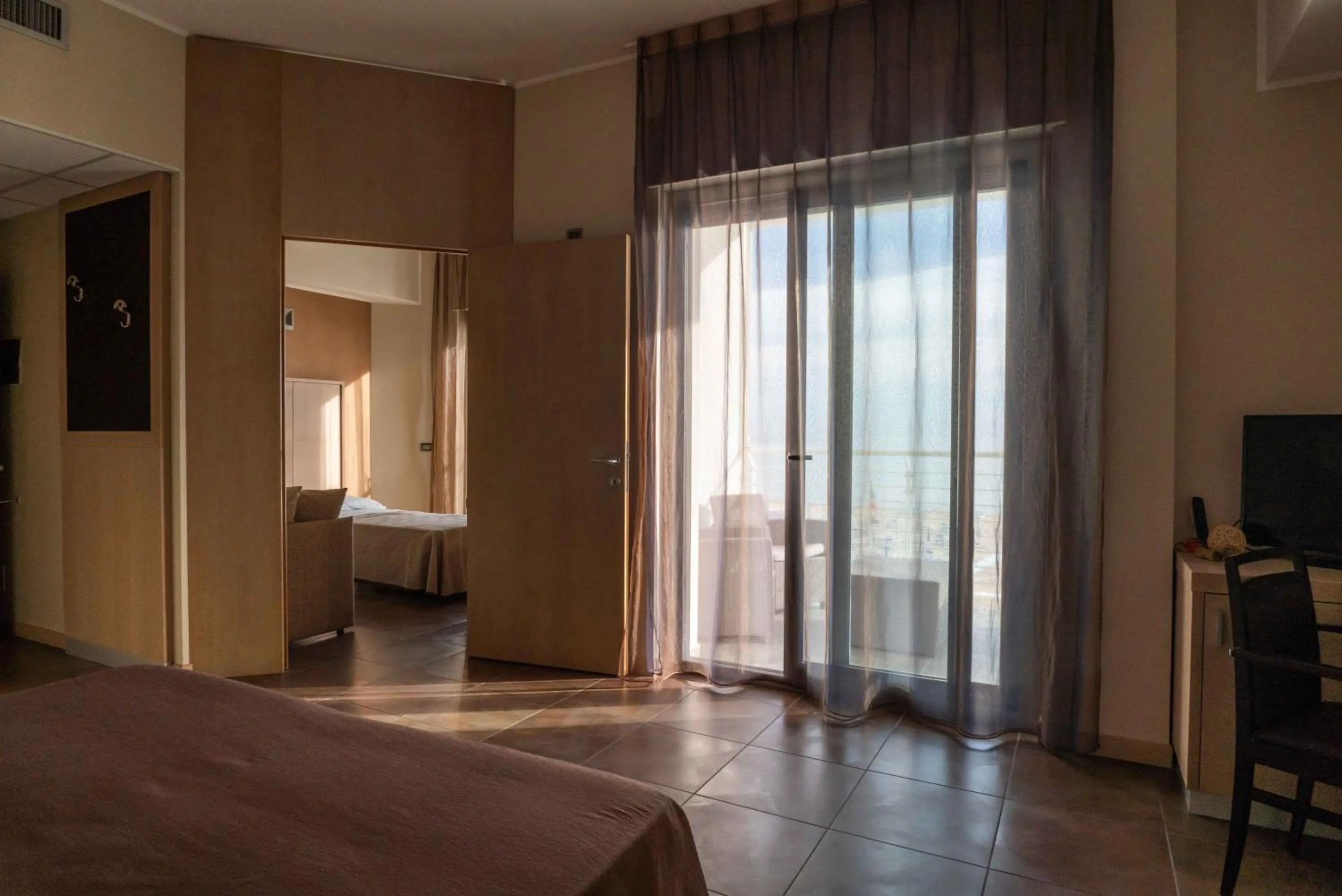 Bed in Hotel Abruzzo Marina