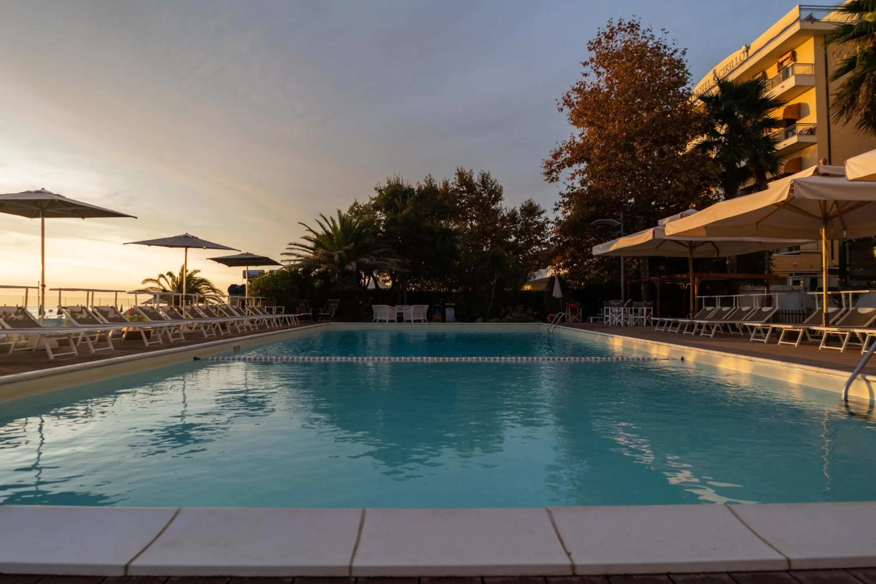 Pool view in Hotel Abruzzo Marina