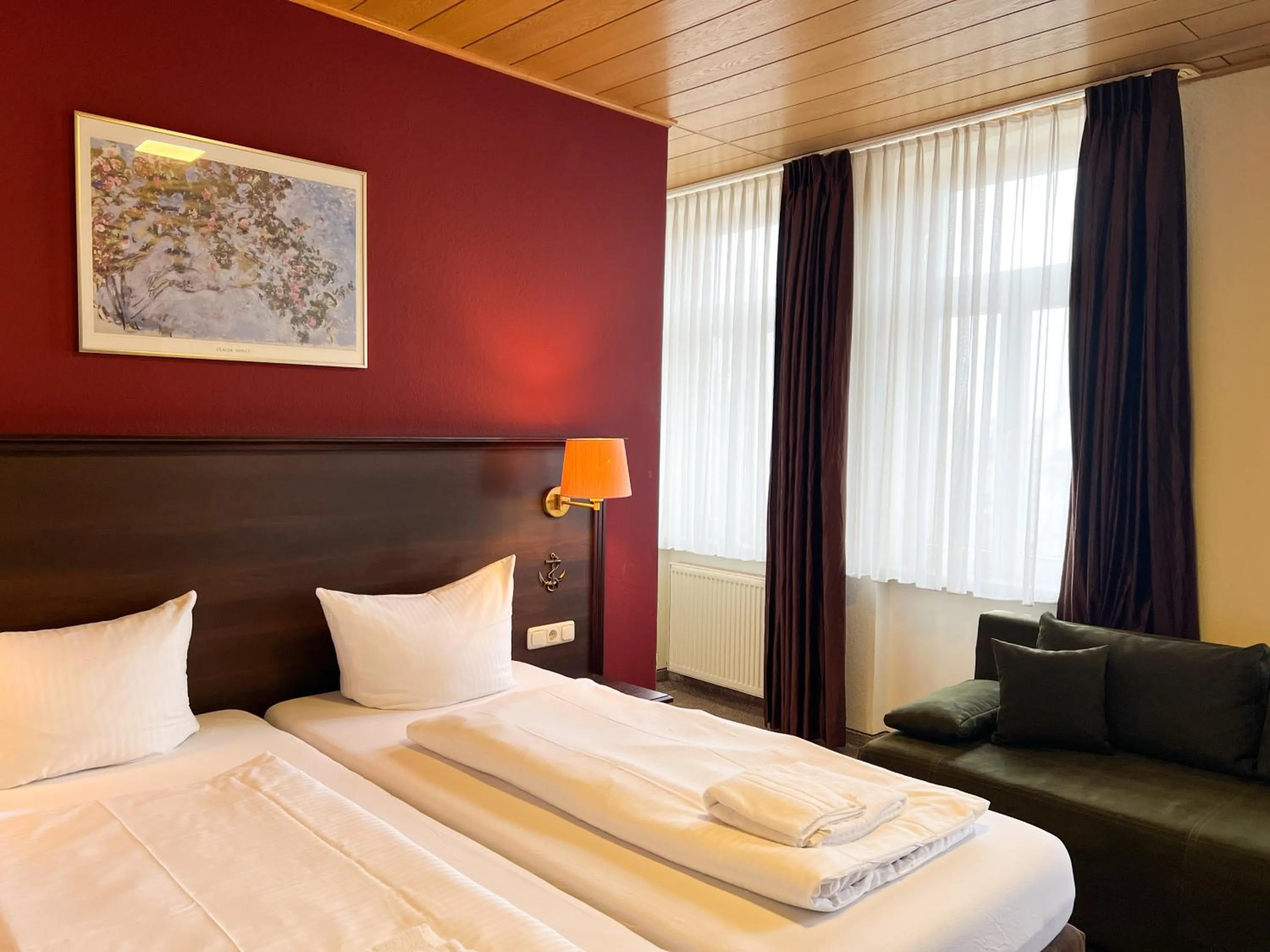 Bed in Hotel Fränkischer Hof