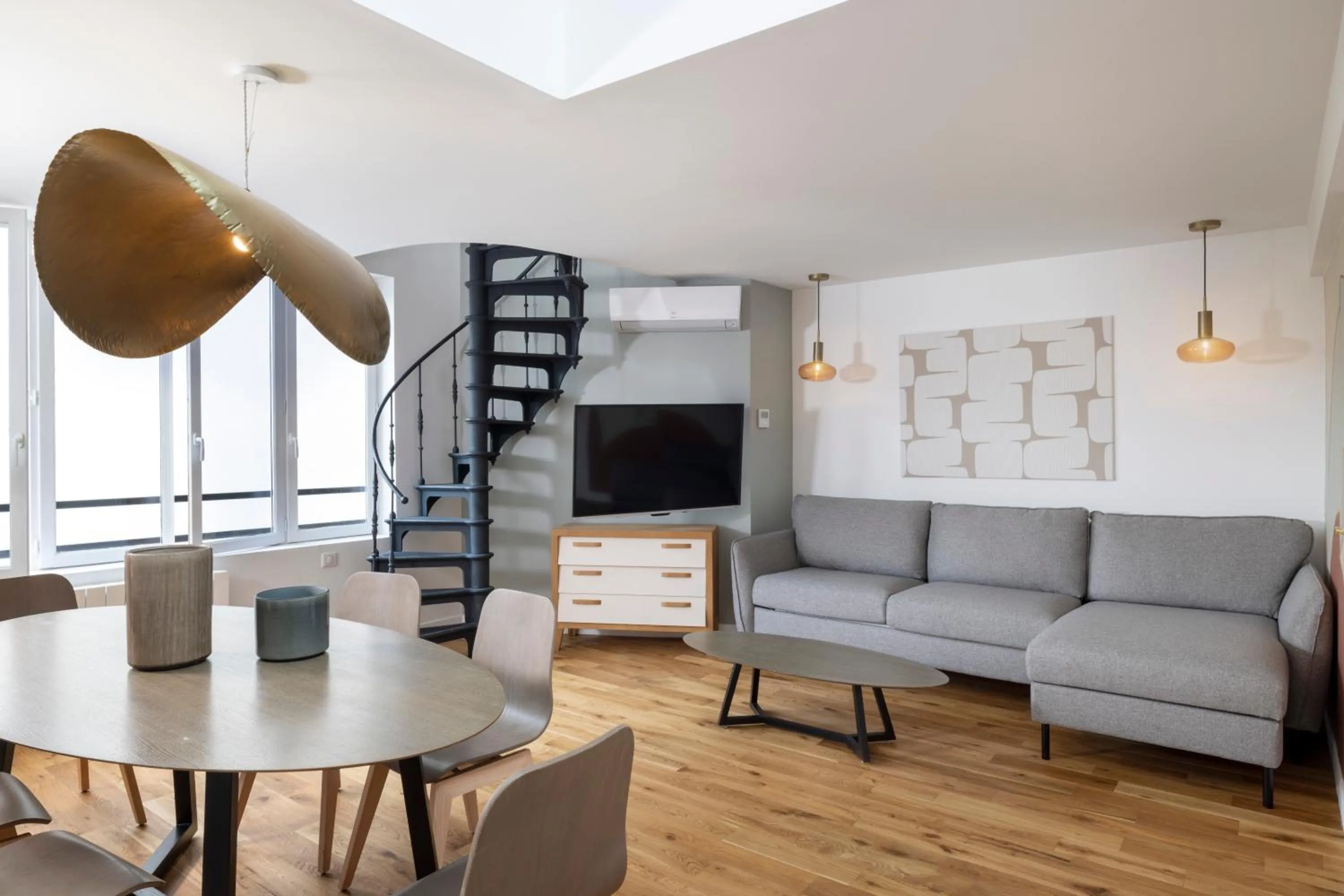 Dining area in Yuna Blanche - Serviced Apartments