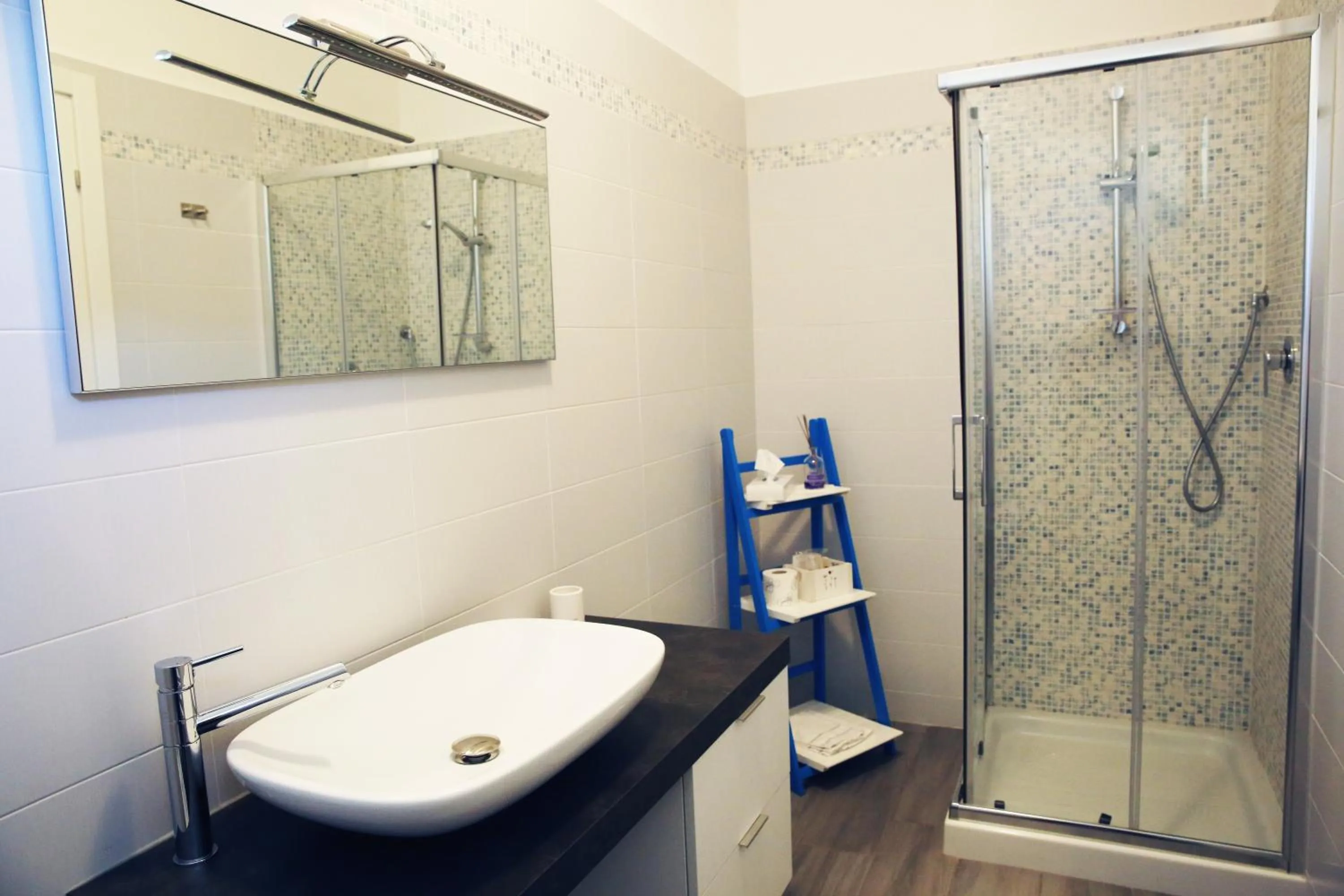 Shower in Casamia B&B