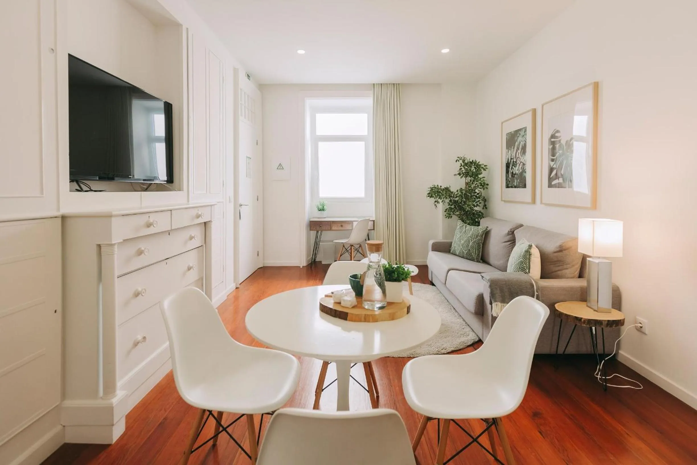 Photo of the whole room in Casa do Contador - Suites & Pool