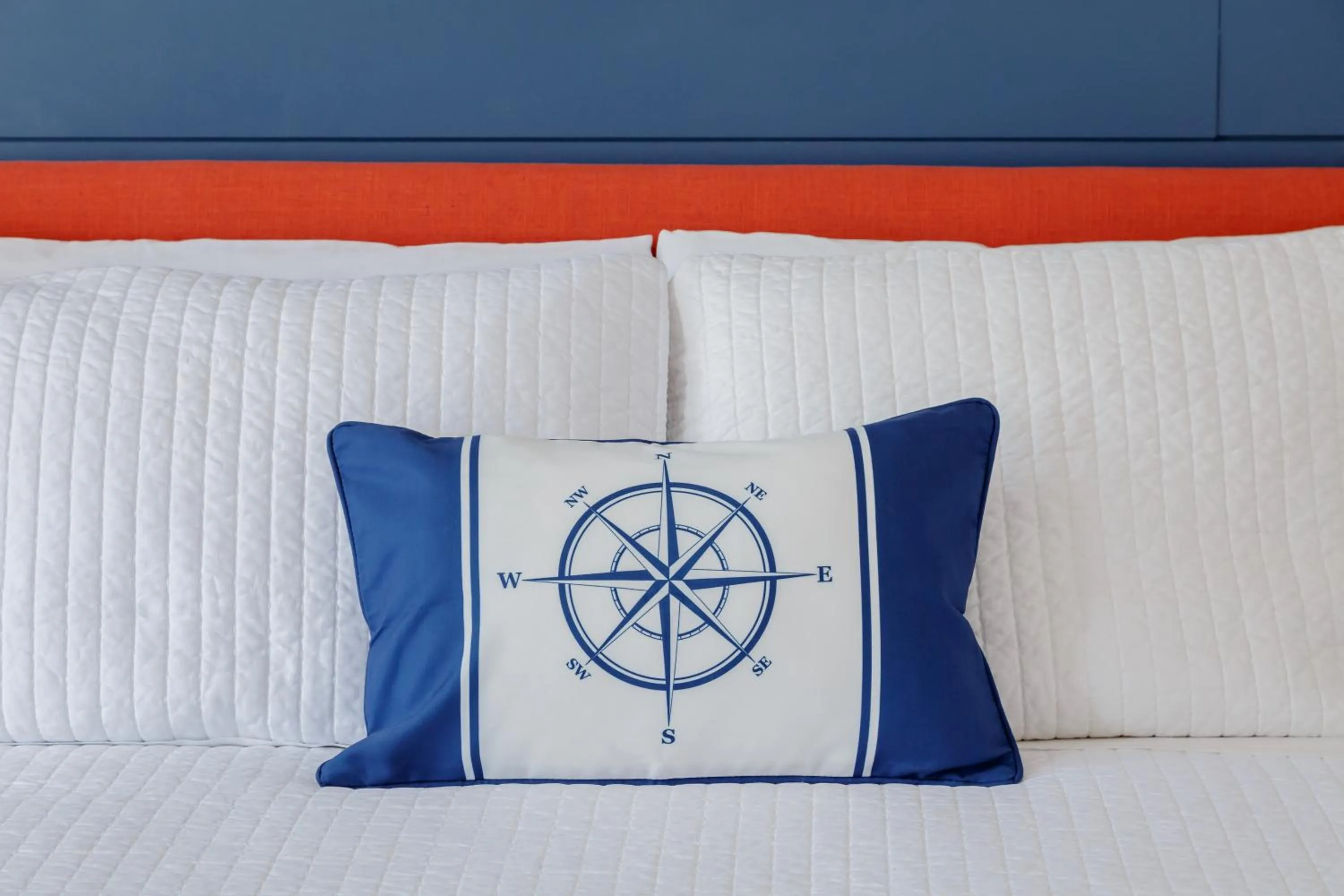 Bedroom in Flagship Inn