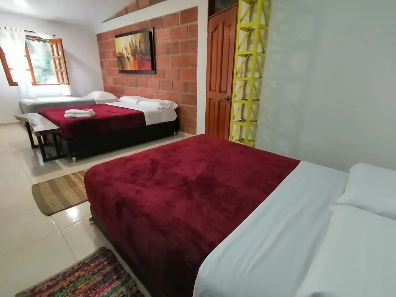 Photo of the whole room, Bed in Colores de la Sierra