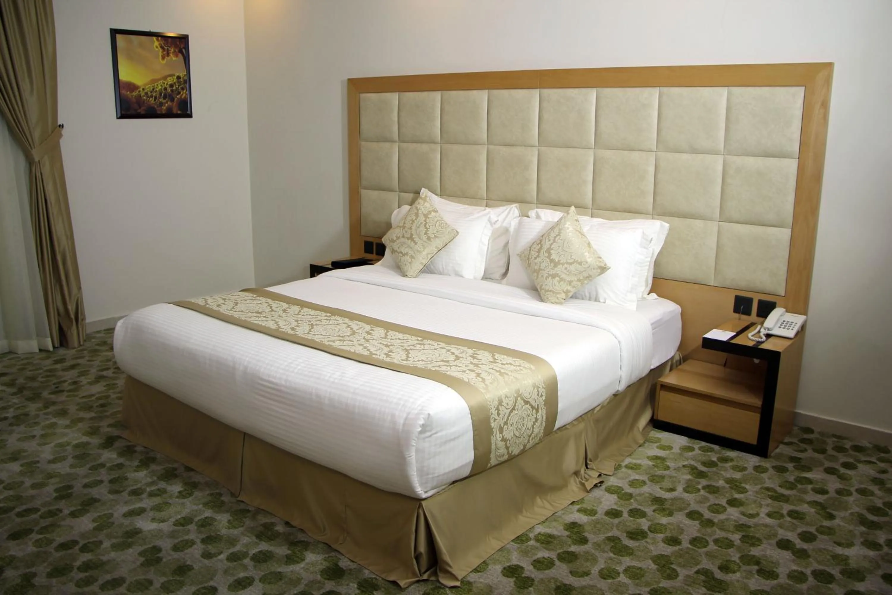 Bedroom, Bed in AlMuhaidb Residence Alkhafji