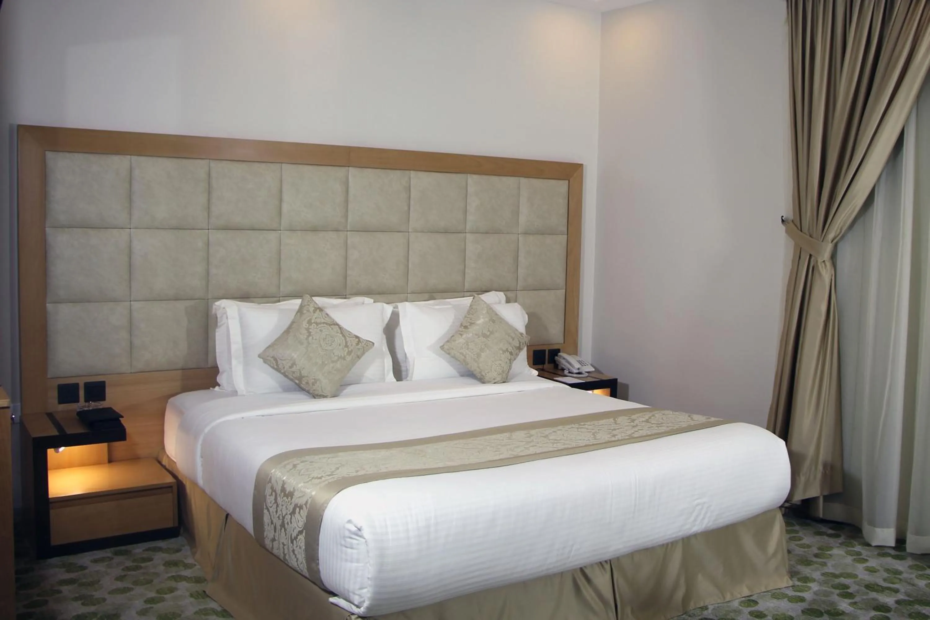 Bedroom, Bed in AlMuhaidb Residence Alkhafji