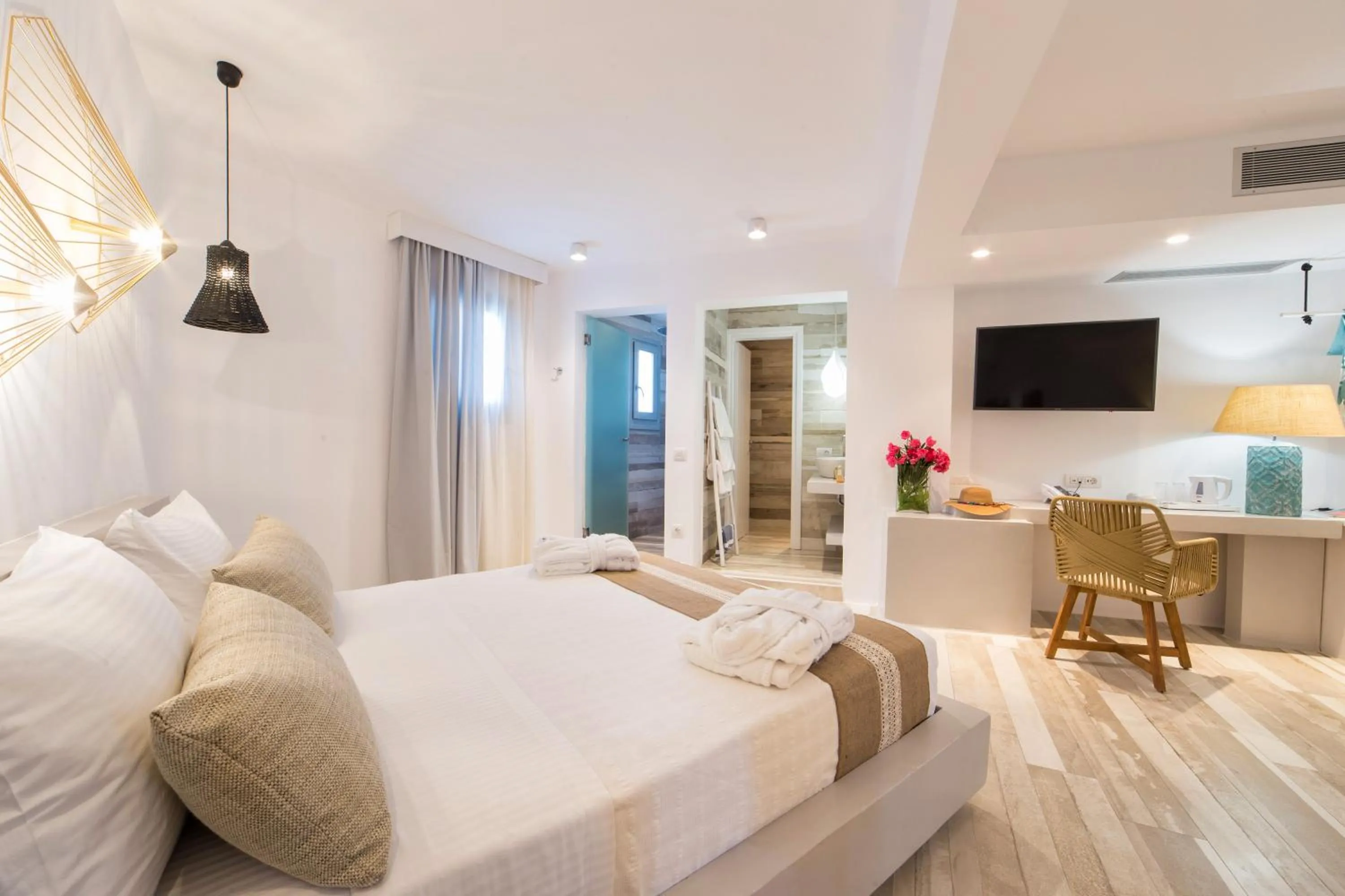 Bedroom, Bed in Osom Resort