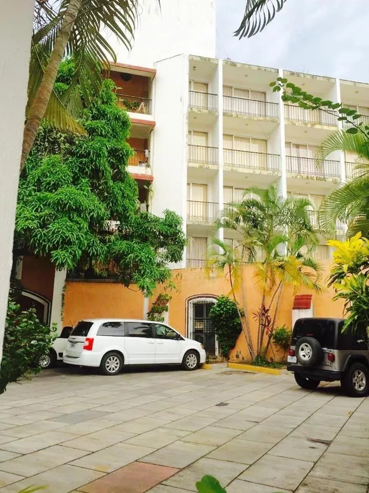 Property building in Hotel Flamingos Colima