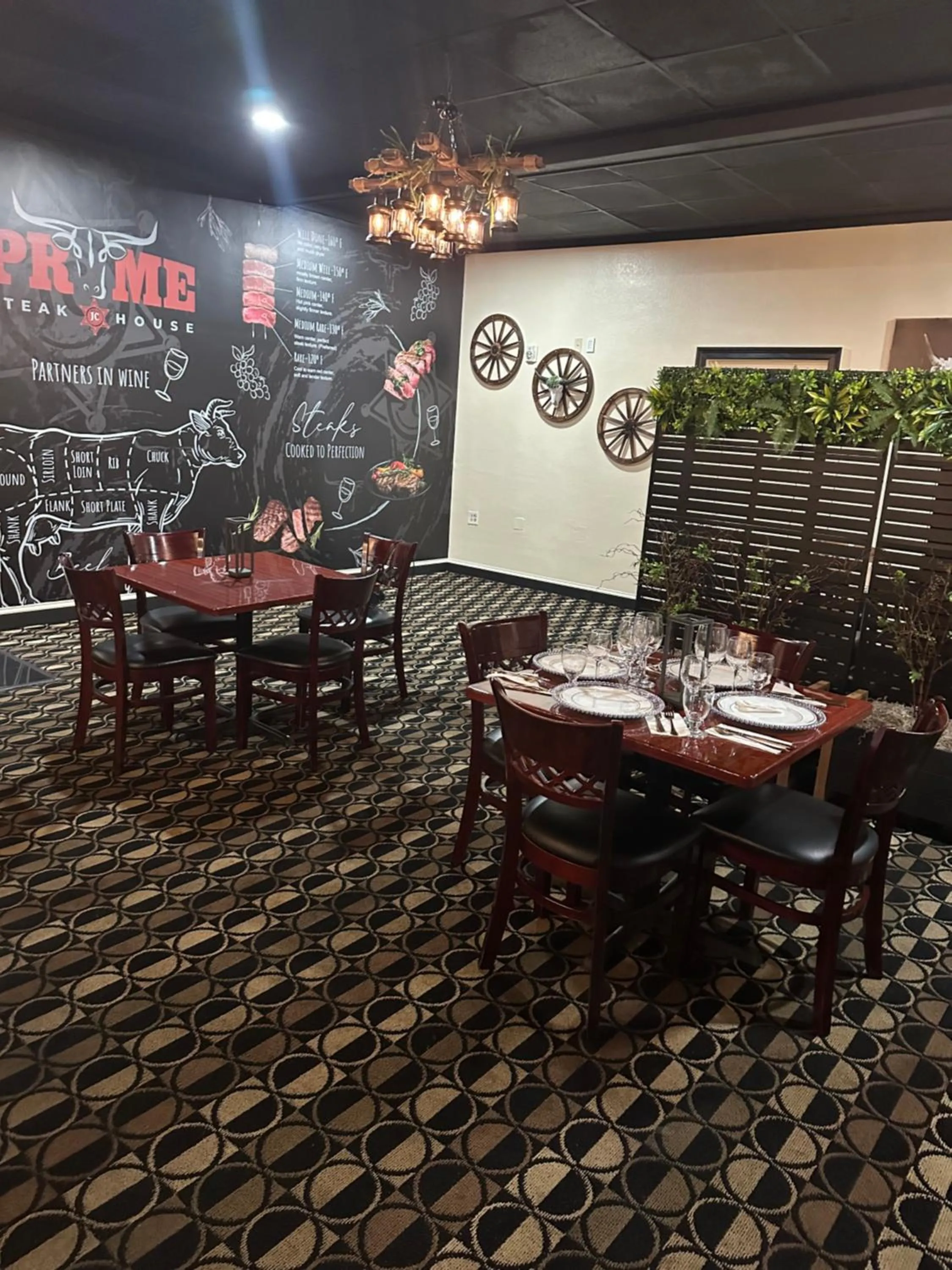 Lounge or bar in Days Inn by Wyndham Orlando Airport Florida Mall