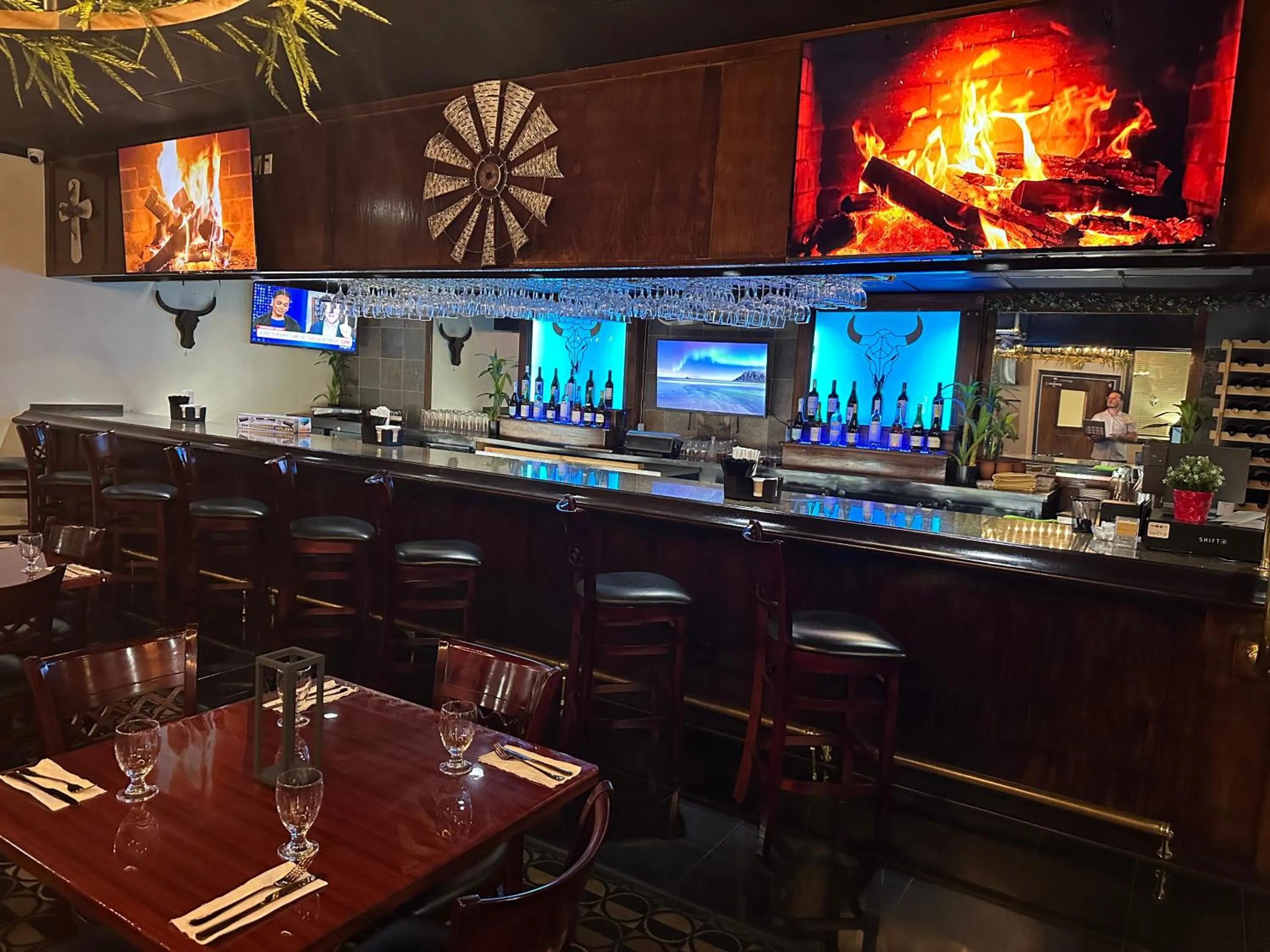 Lounge or bar in Days Inn by Wyndham Orlando Airport Florida Mall