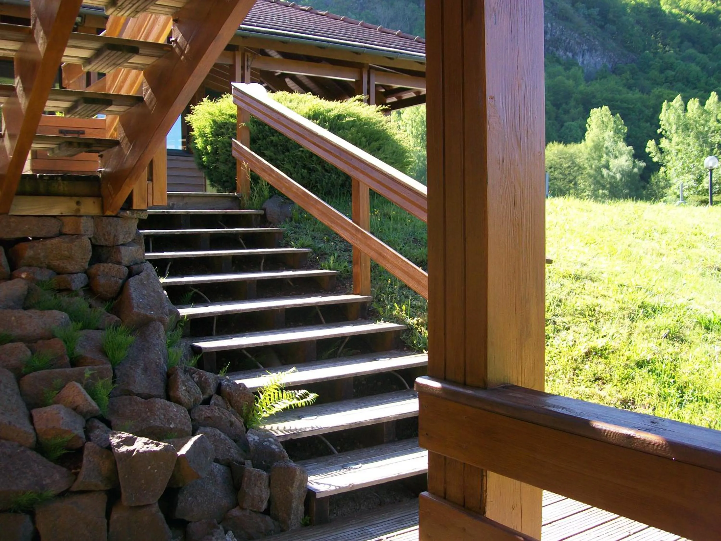 Property building in Lac des Graves