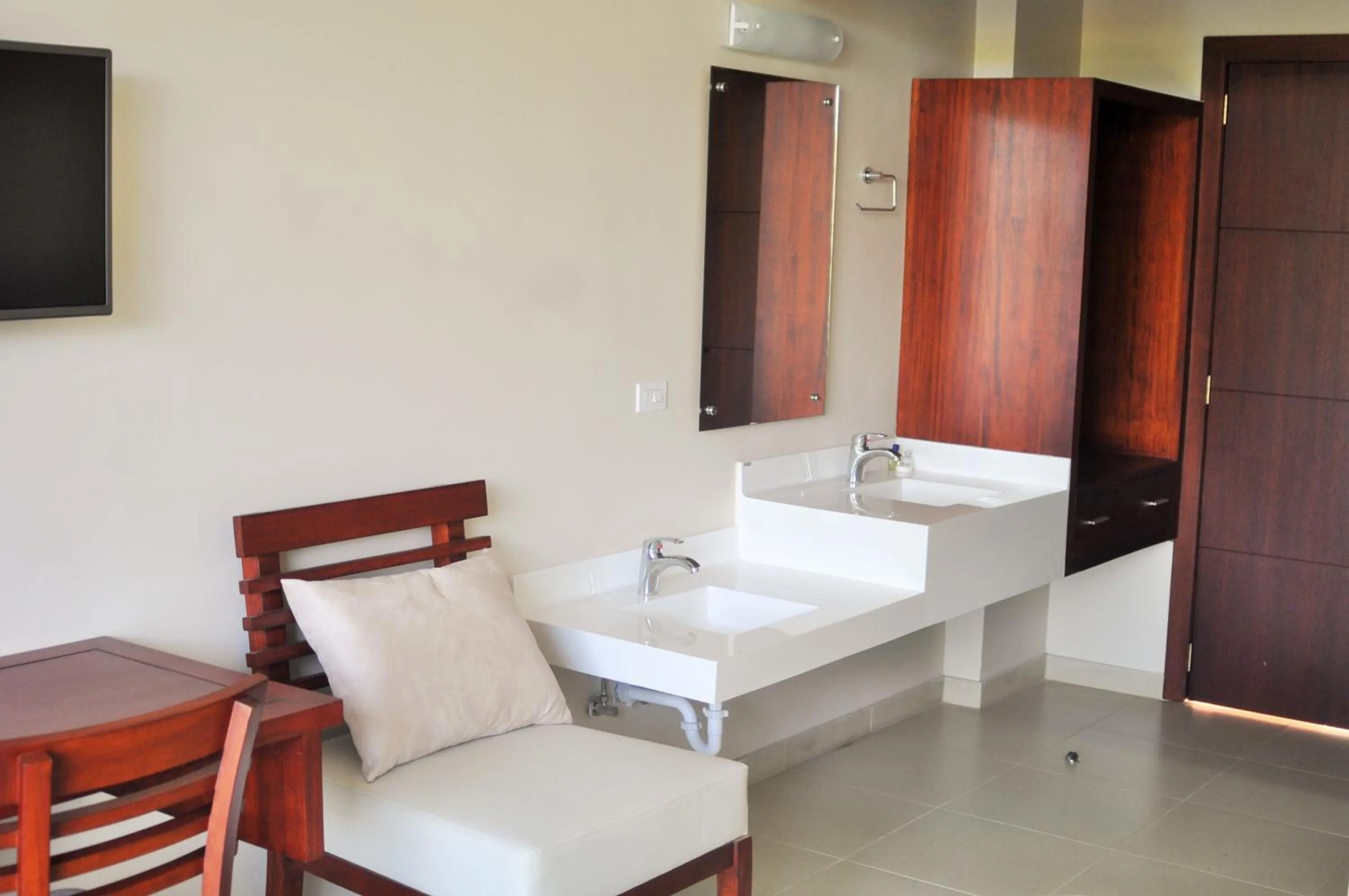 Seating area in Gran Hotel de Lago - Shushufindi