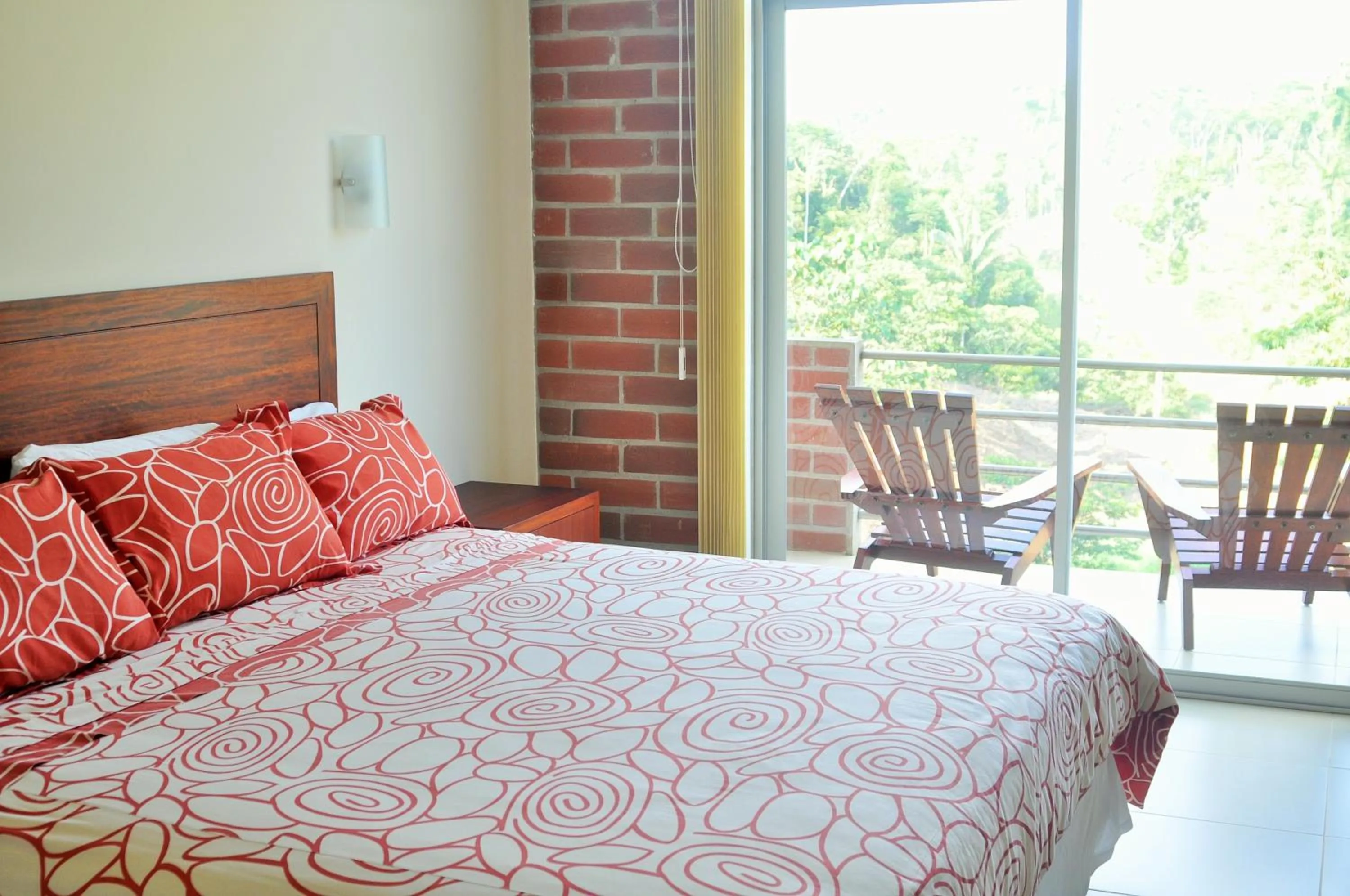 Bedroom, Bed in Gran Hotel de Lago - Shushufindi