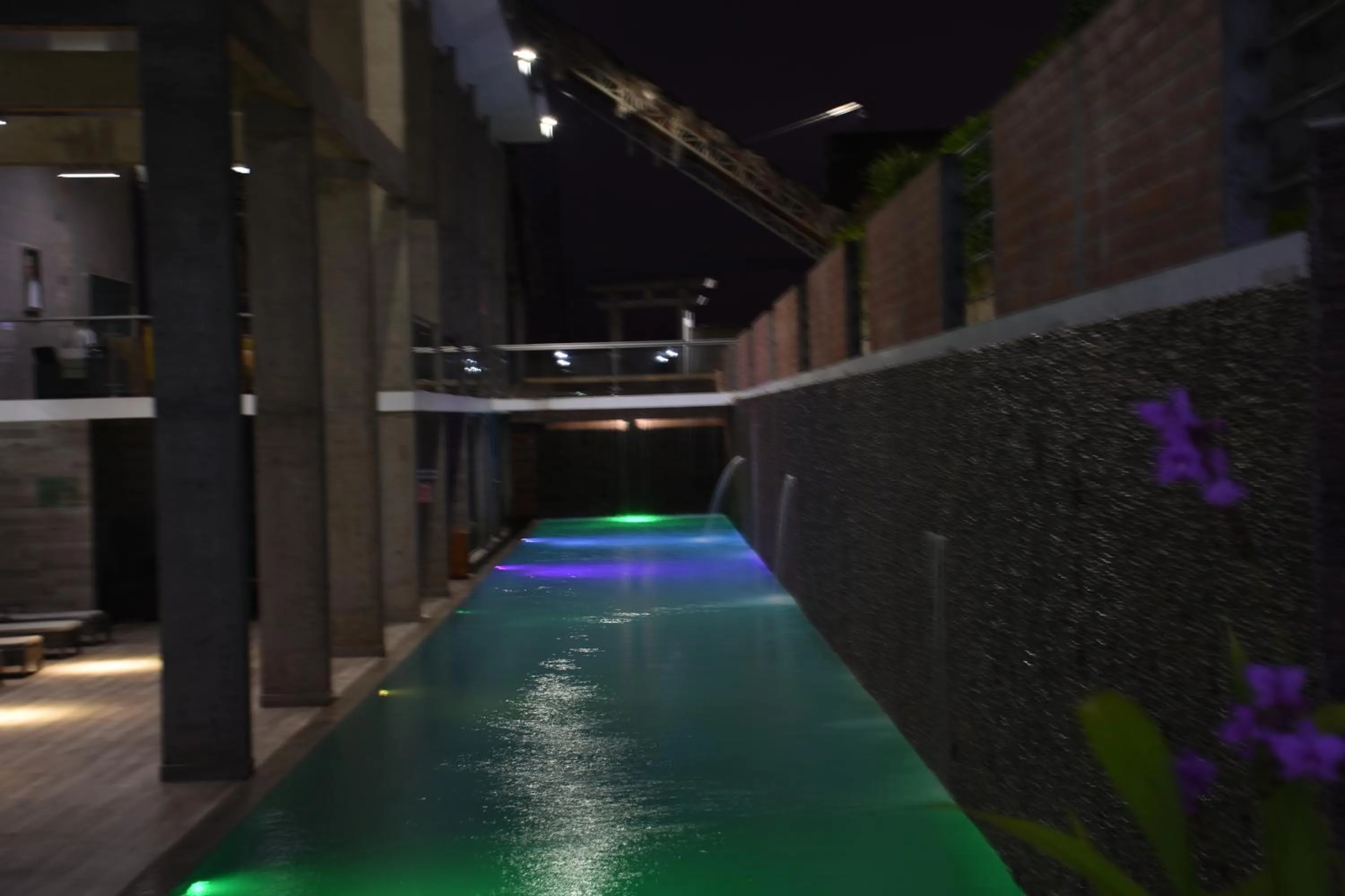 Swimming pool in Gran Hotel de Lago - Shushufindi