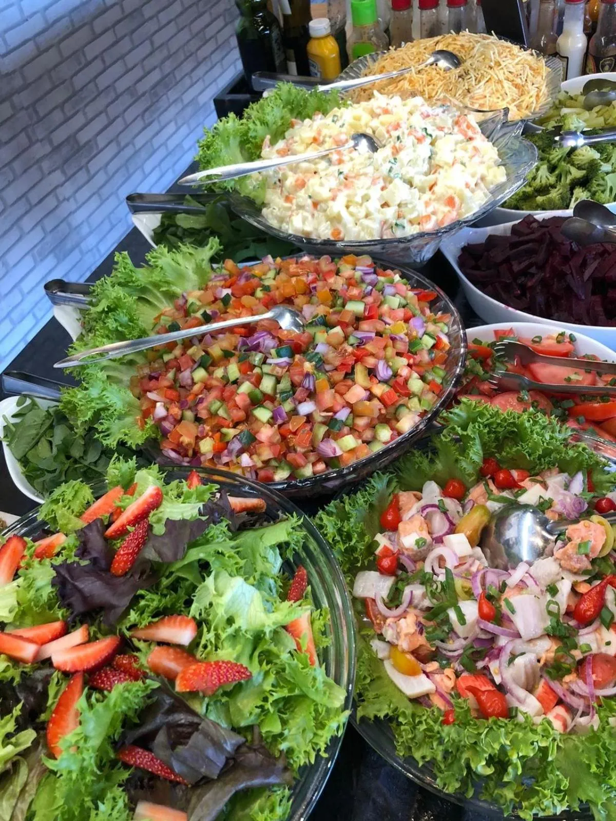 Restaurant/places to eat in Pak Suítes Hotel