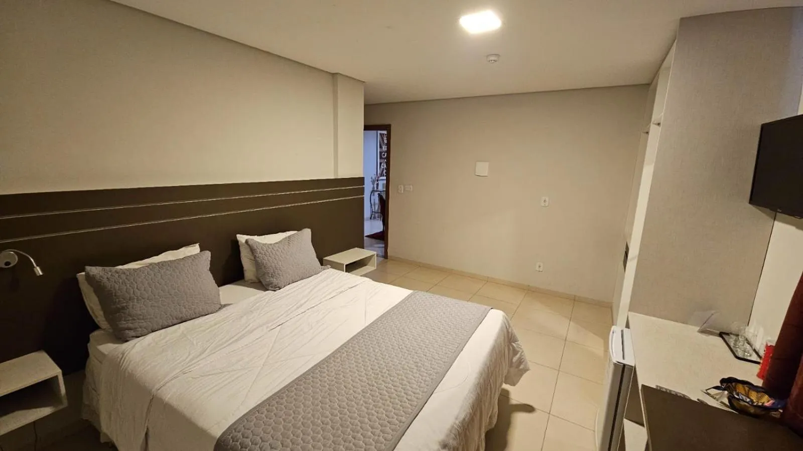 Bed in Pak Suítes Hotel