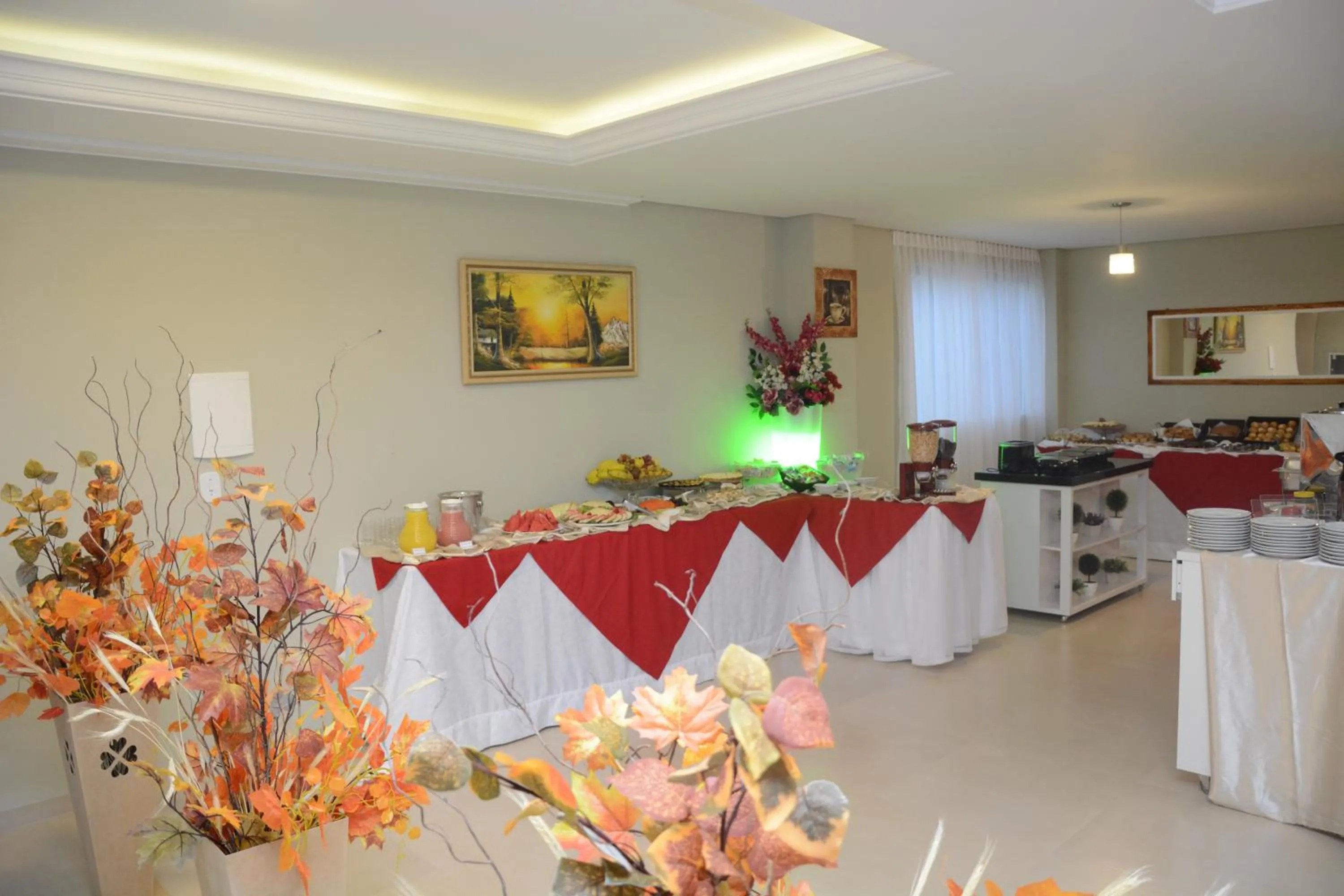 Banquet/Function facilities in Pak Suítes Hotel