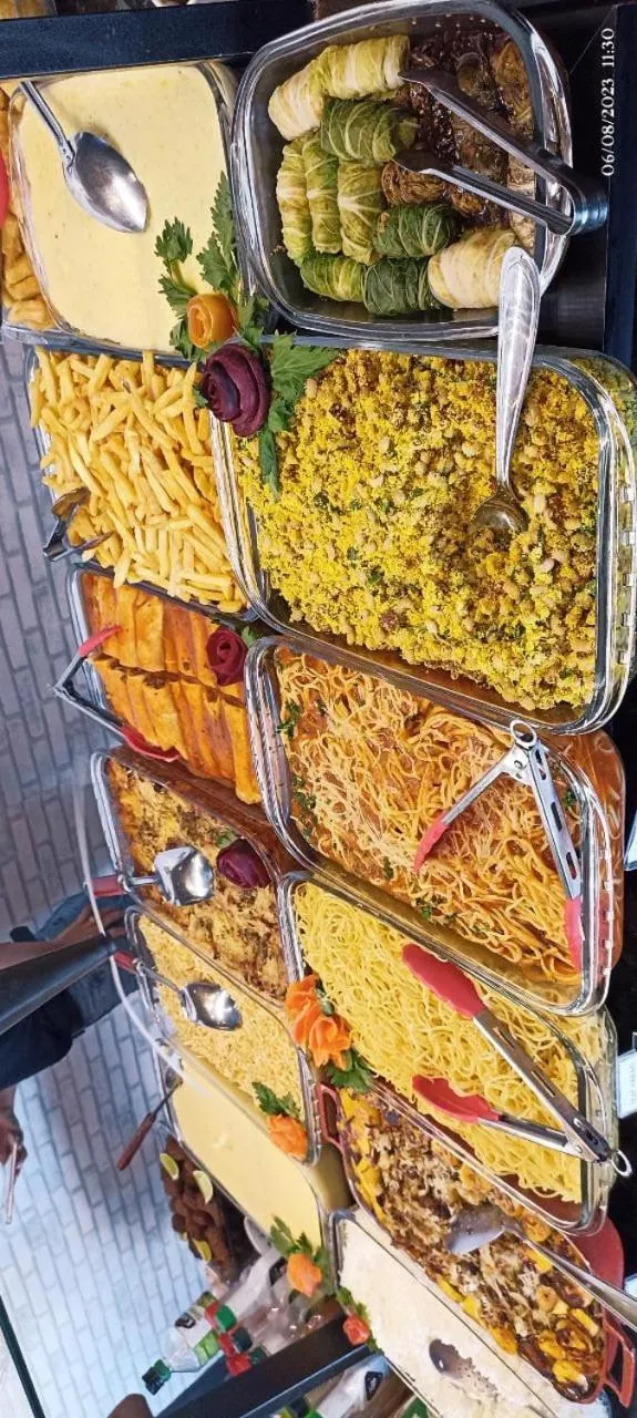 Restaurant/places to eat in Pak Suítes Hotel