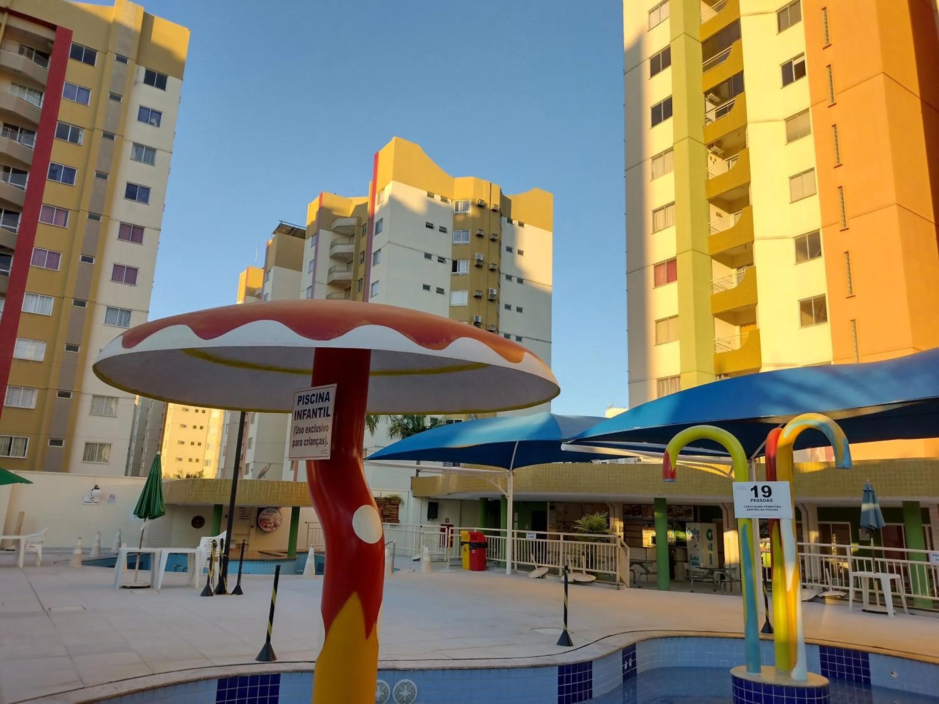 Swimming pool in Vitória das Thermas Caldas Novas - ACHEI FERIAS - Com Roupa de Cama