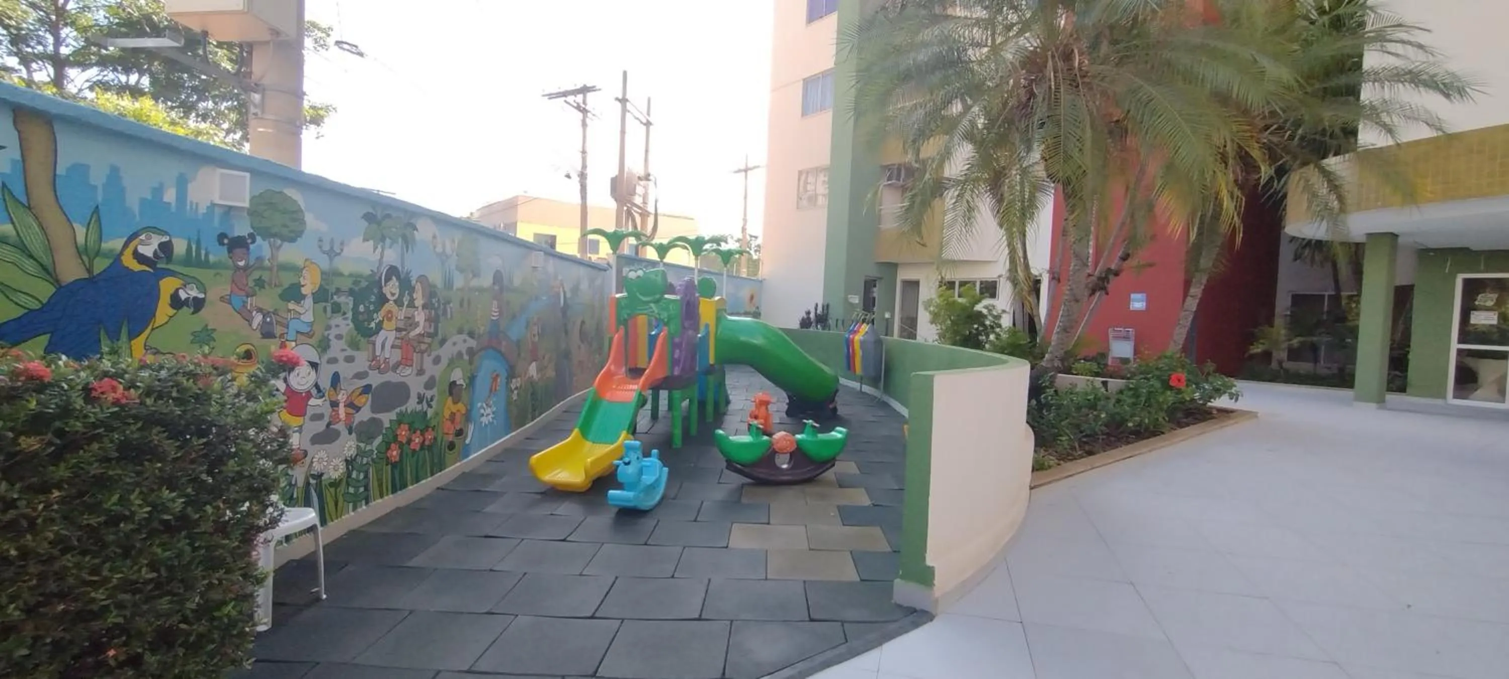 Children play ground in Vitória das Thermas Caldas Novas - ACHEI FERIAS - Com Roupa de Cama