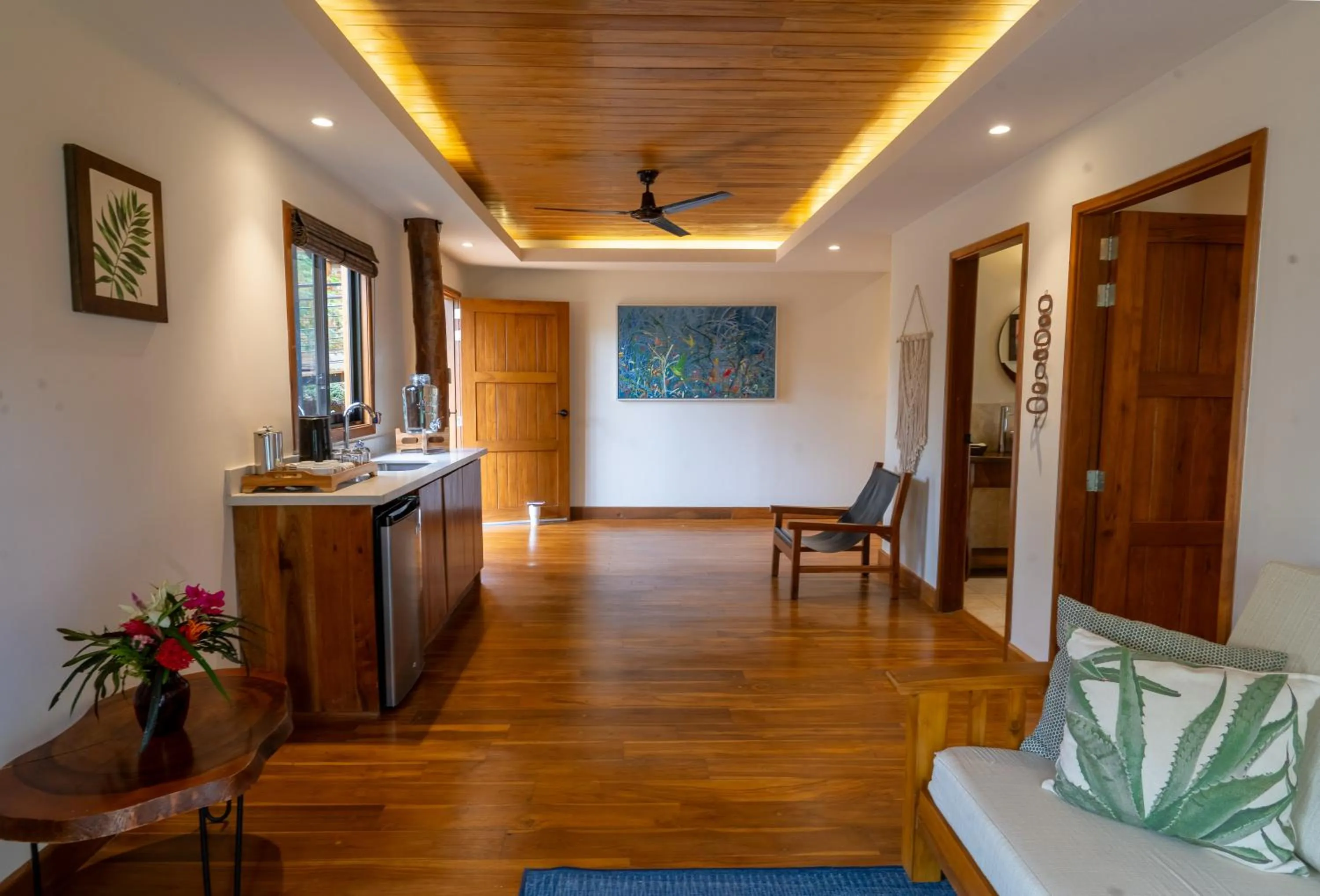 Kitchen or kitchenette in TreeCasa Hotel & Resort Nicaragua