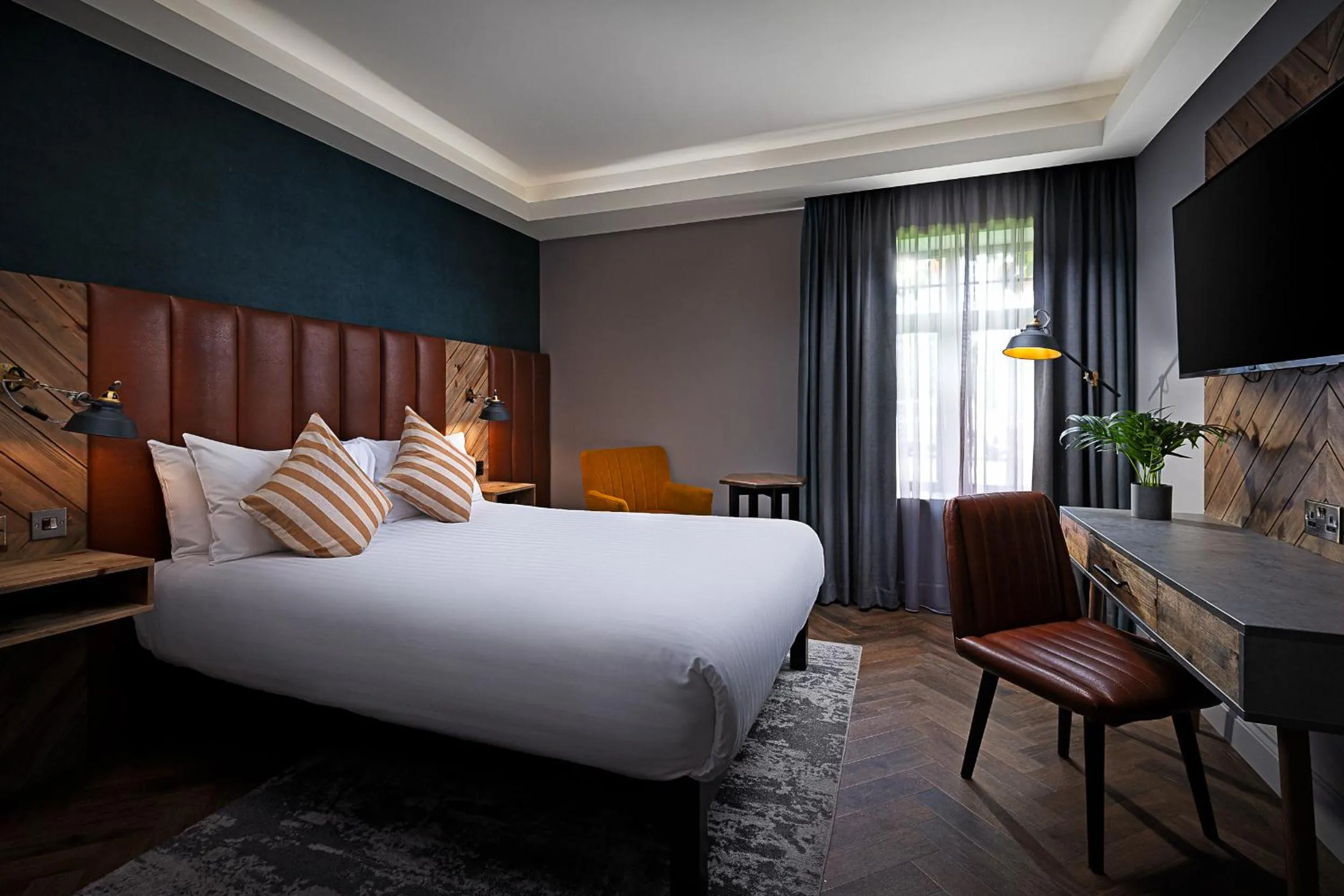 Bedroom, Bed in Kilmurry Lodge Hotel