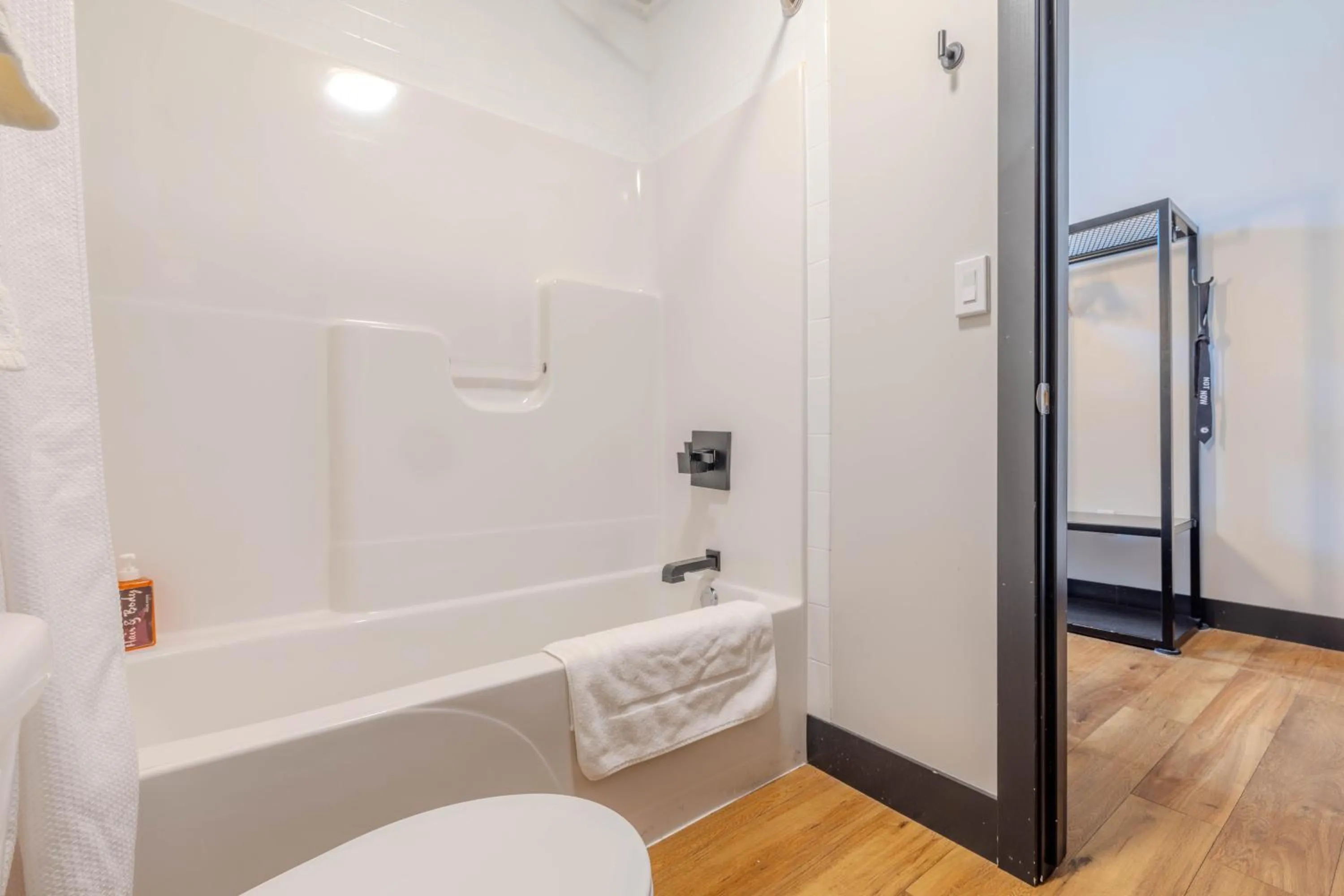 Hotel Grinnell, Ascend Hotel Collection