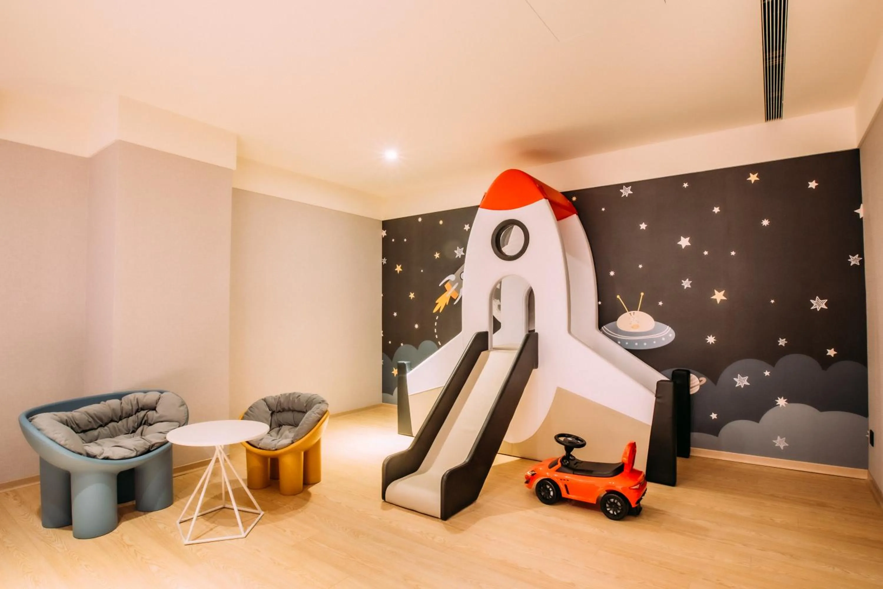 Photo of the whole room in Mega Hotel