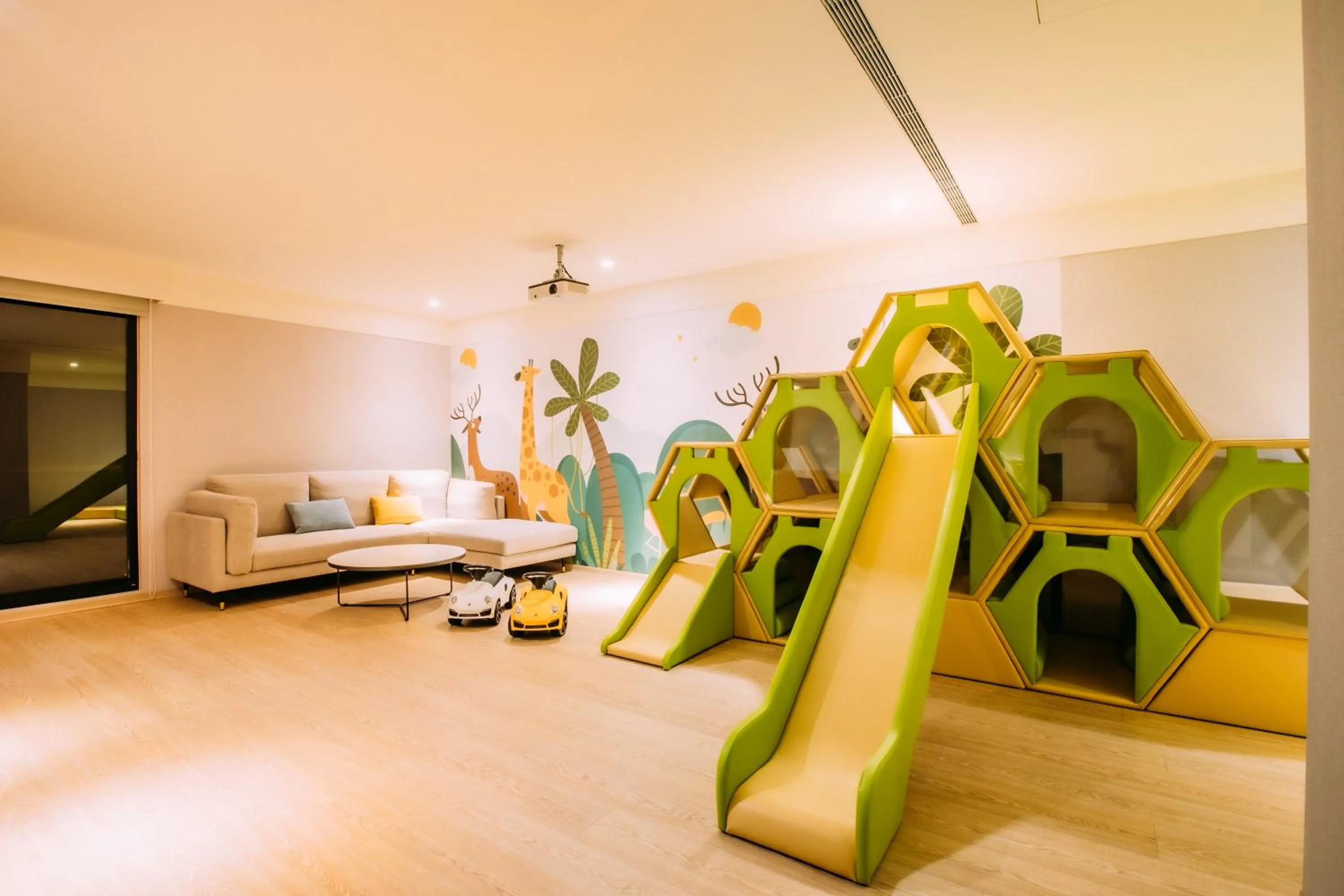 Photo of the whole room in Mega Hotel