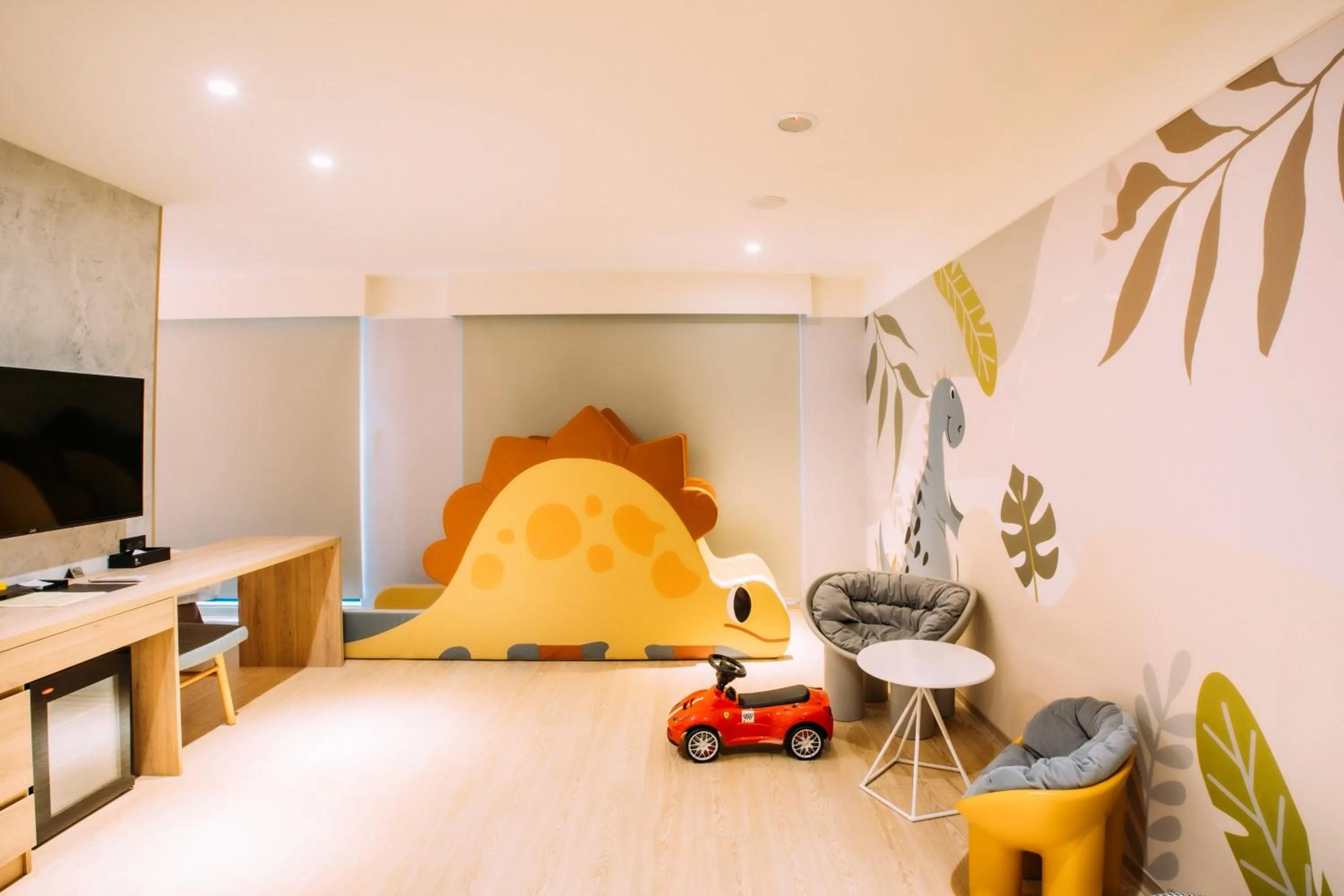 Living room in Mega Hotel