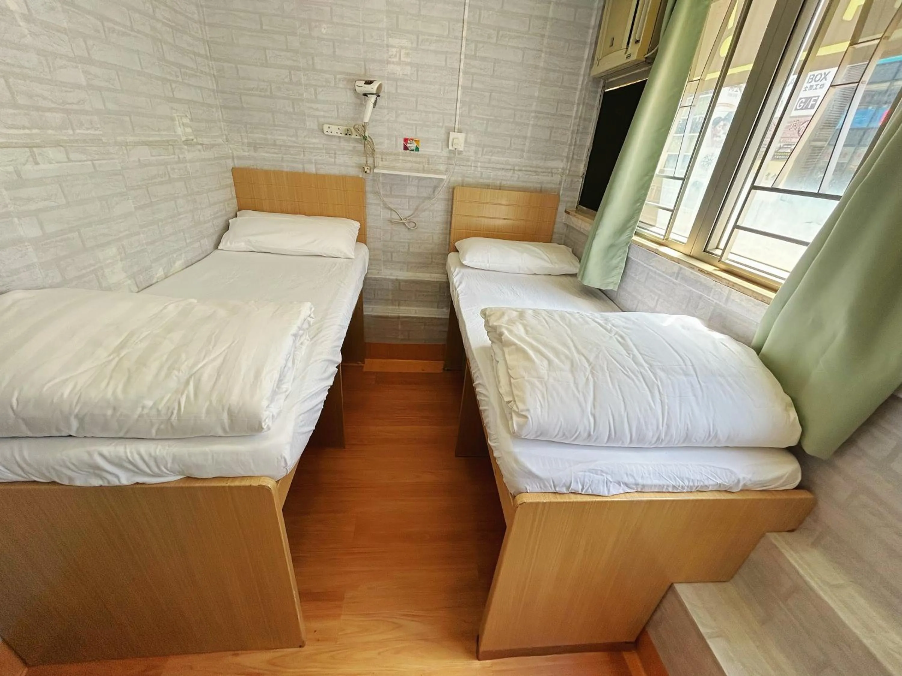 Bed in Cozy Inn Jordan Station