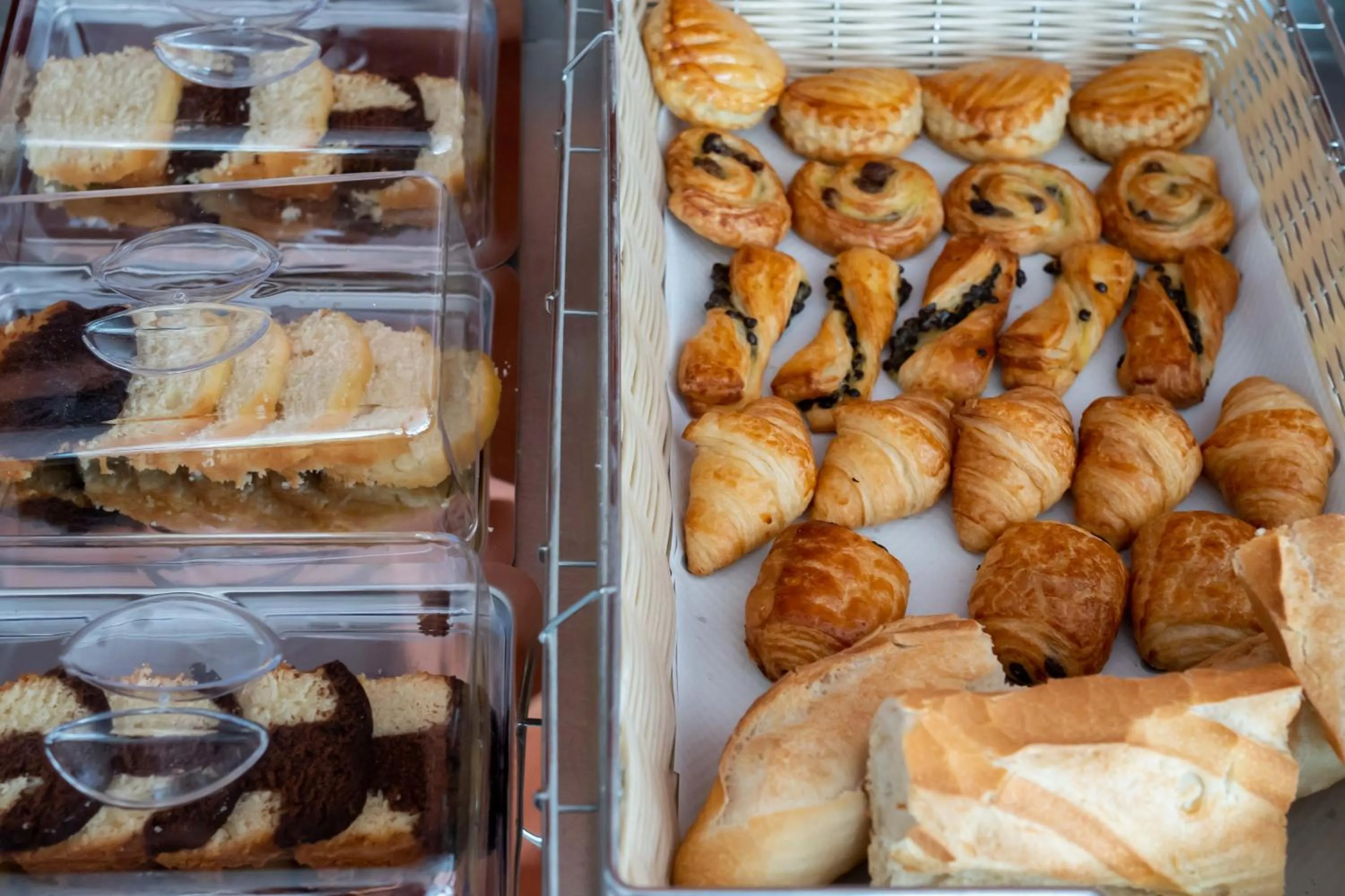 Food and drinks, Food in Urban by balladins Eaubonne