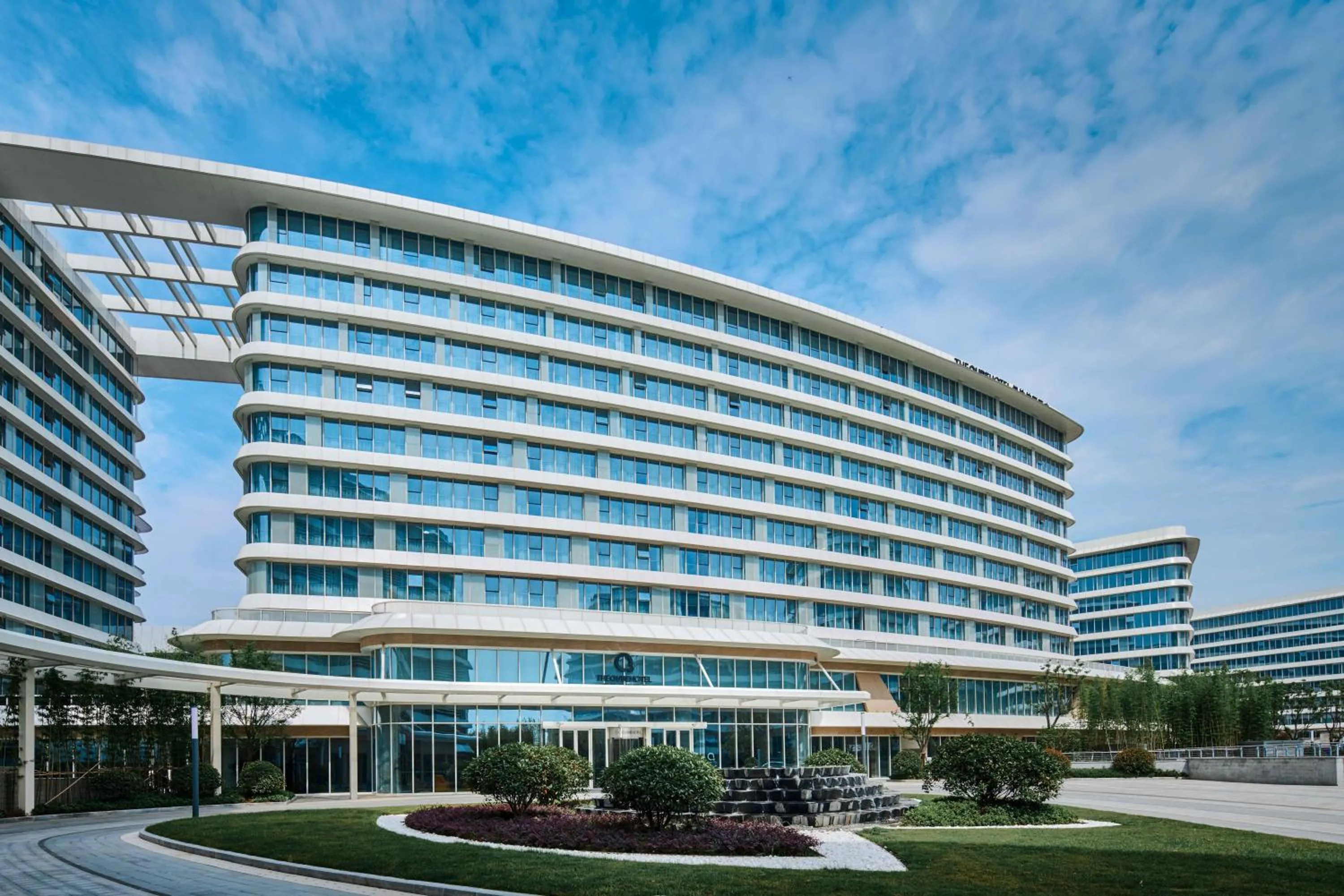 Property building in The QUBE Hotel Shanghai Hongqiao