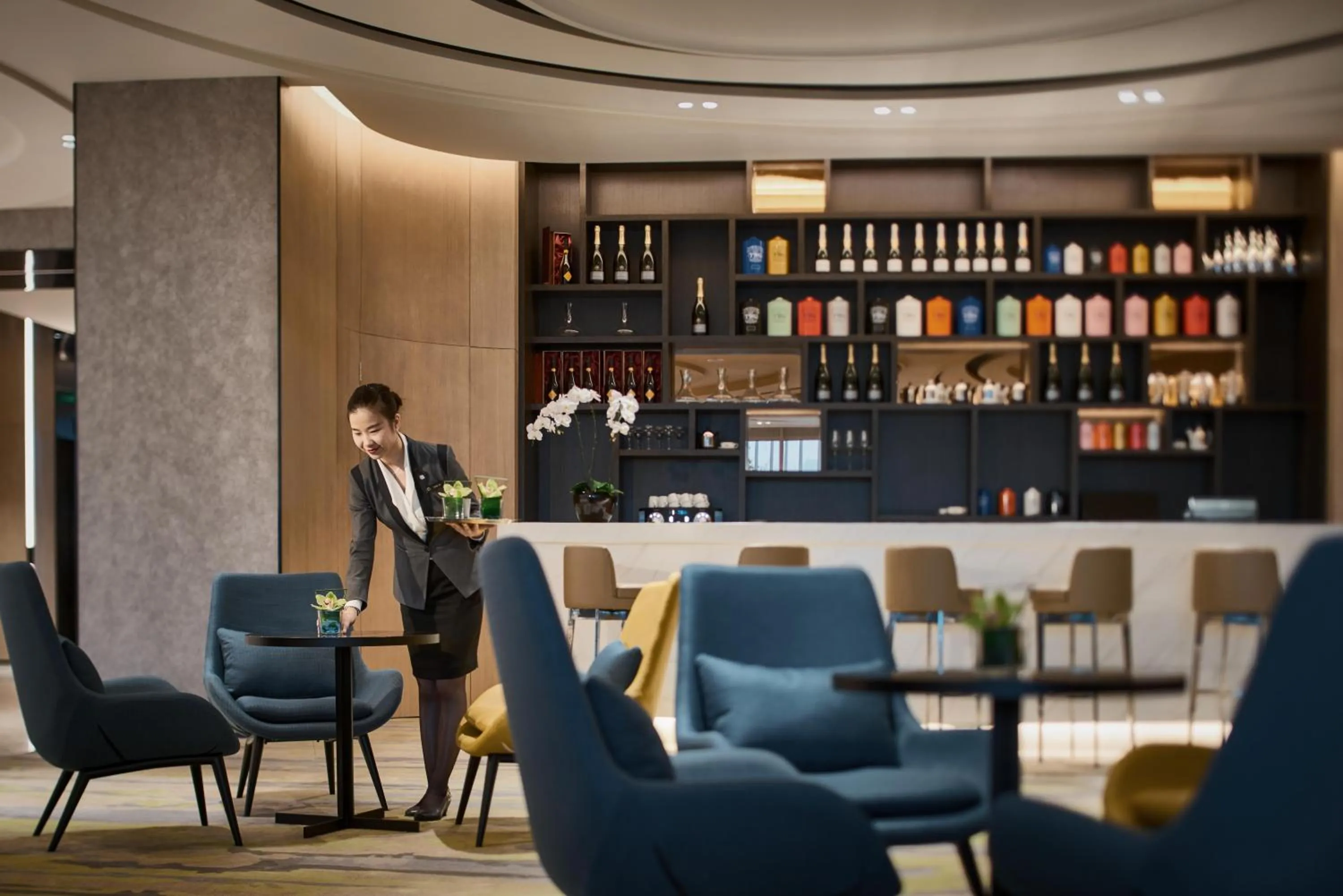 People in The QUBE Hotel Shanghai Hongqiao