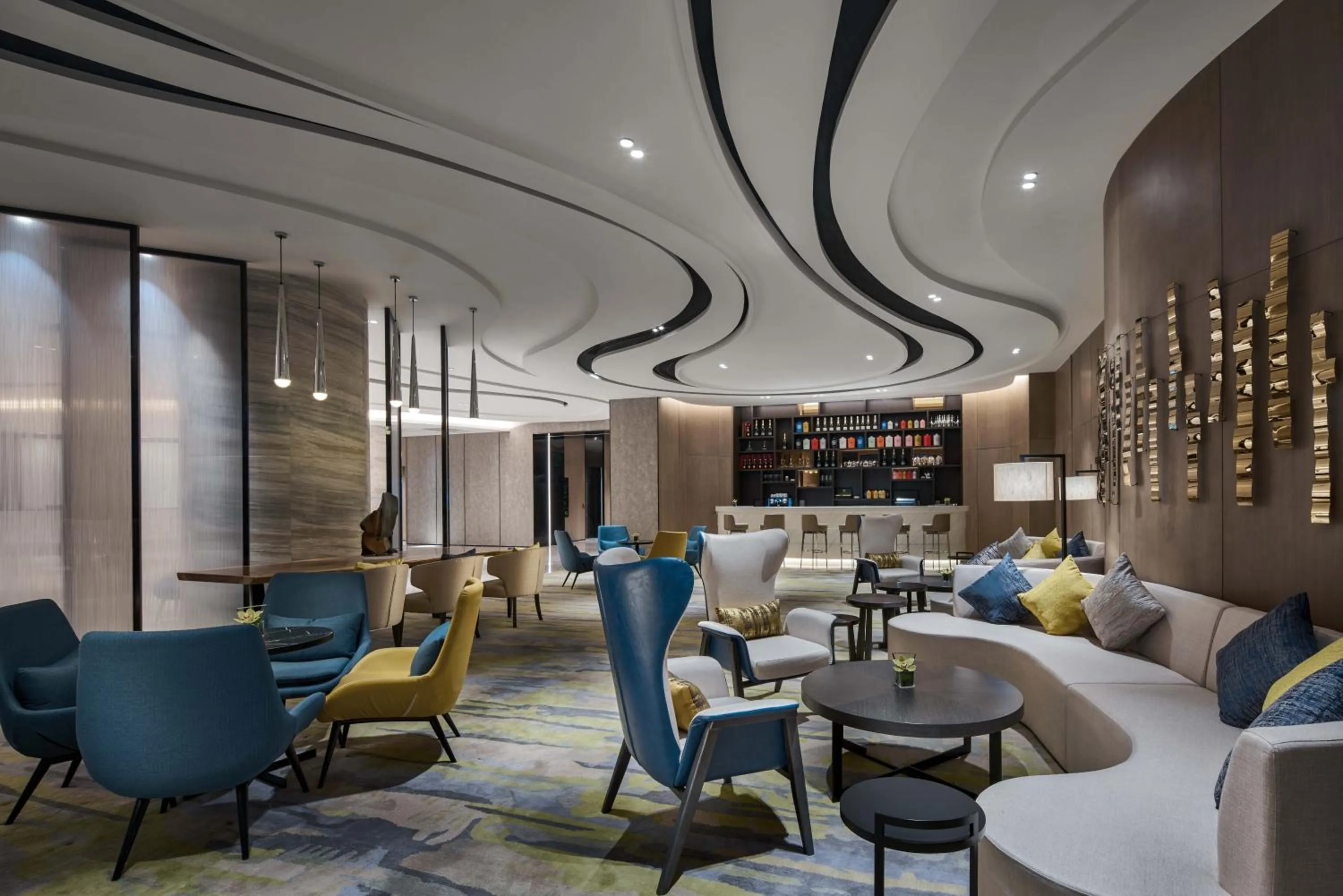 Food and drinks in The QUBE Hotel Shanghai Hongqiao